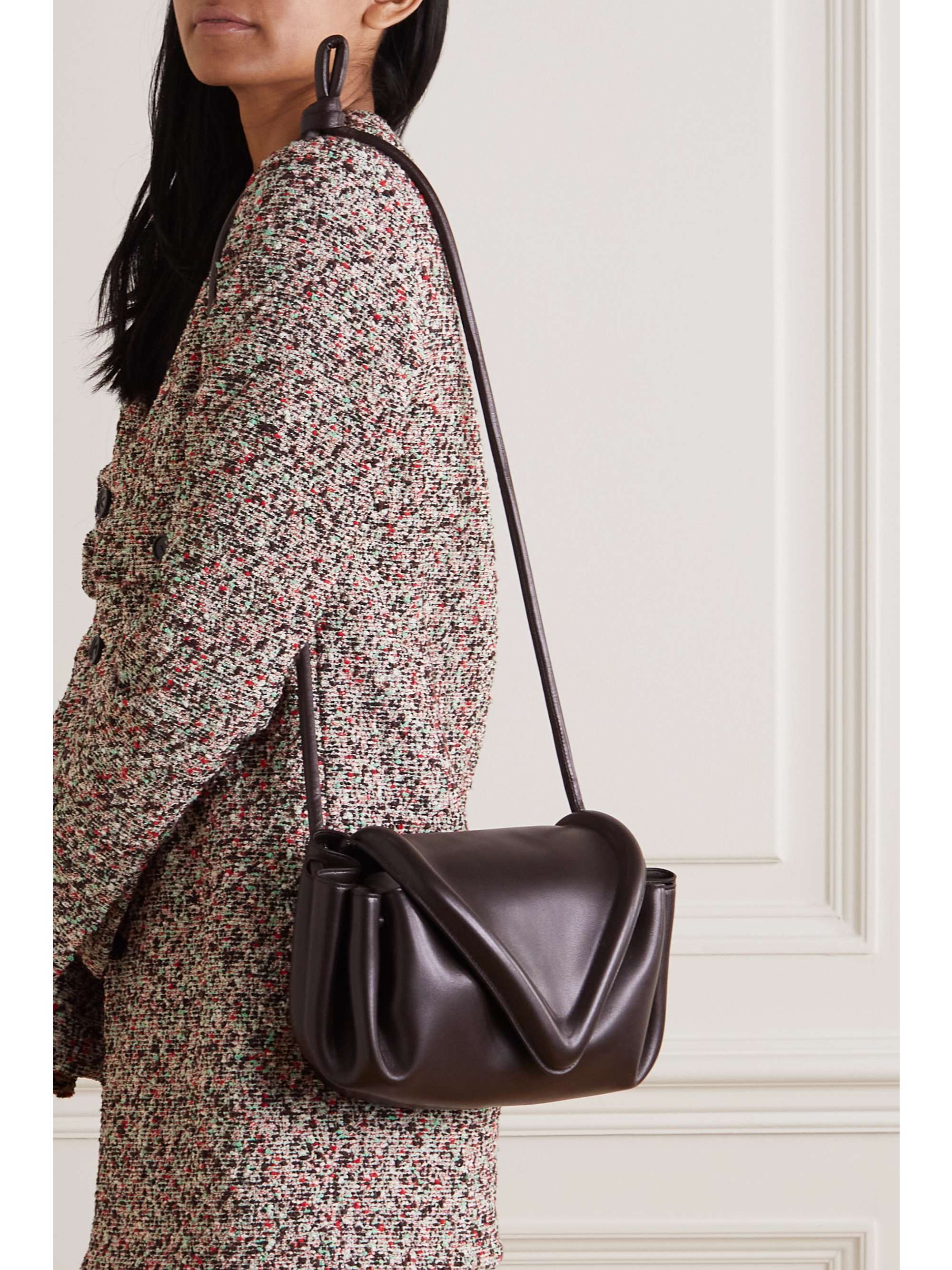 medium leather shoulder bag