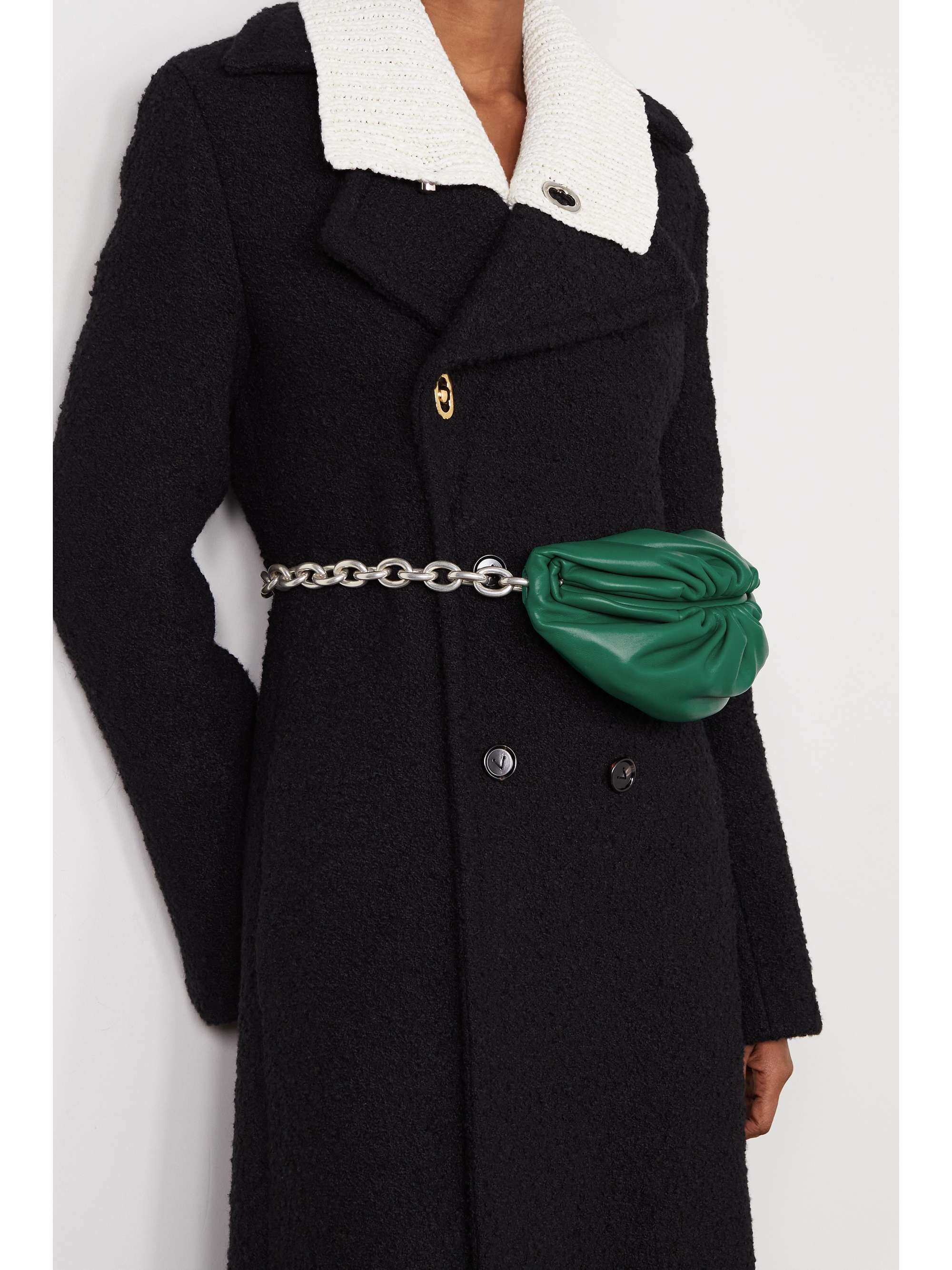 bottega veneta belt chain pouch