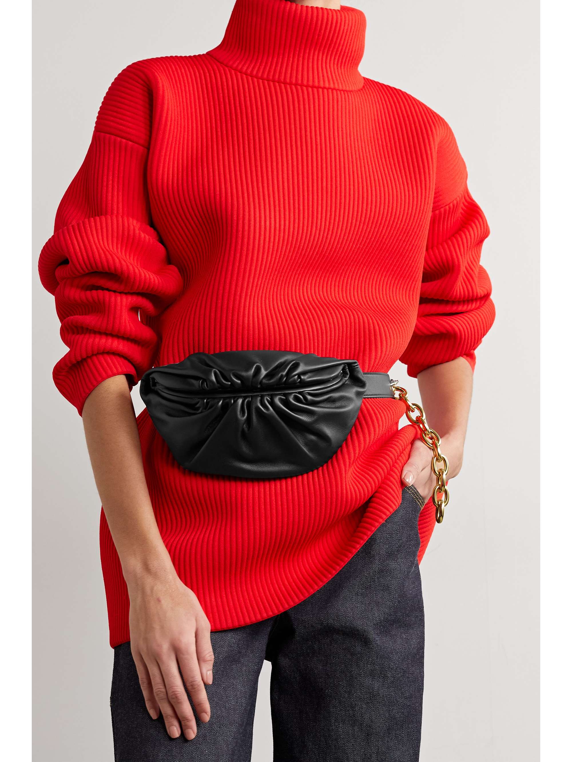 bottega veneta belt chain pouch