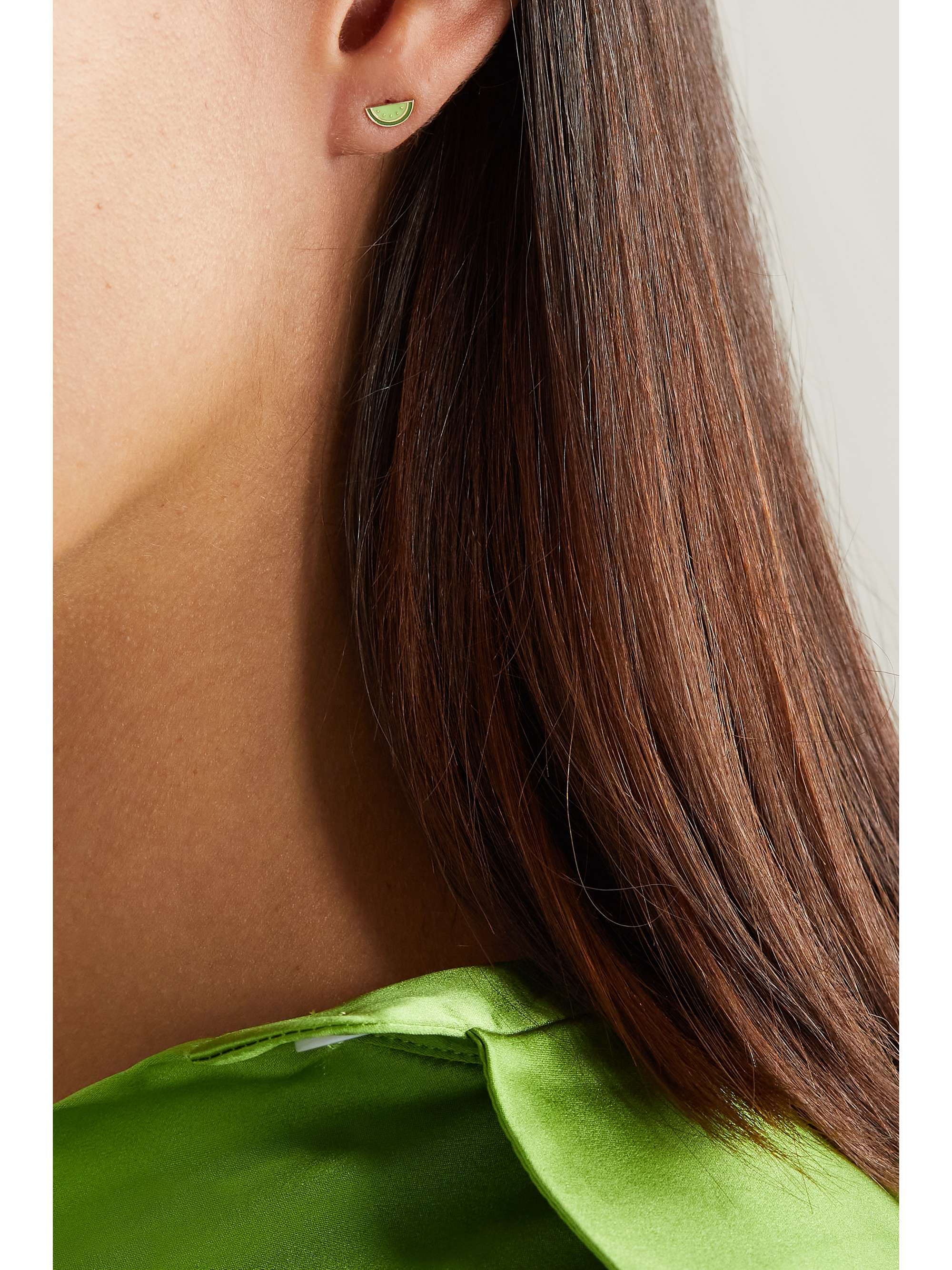 ALISON LOU Boucle d'oreille unique en or 14 carats (585/1000) et émail Lime