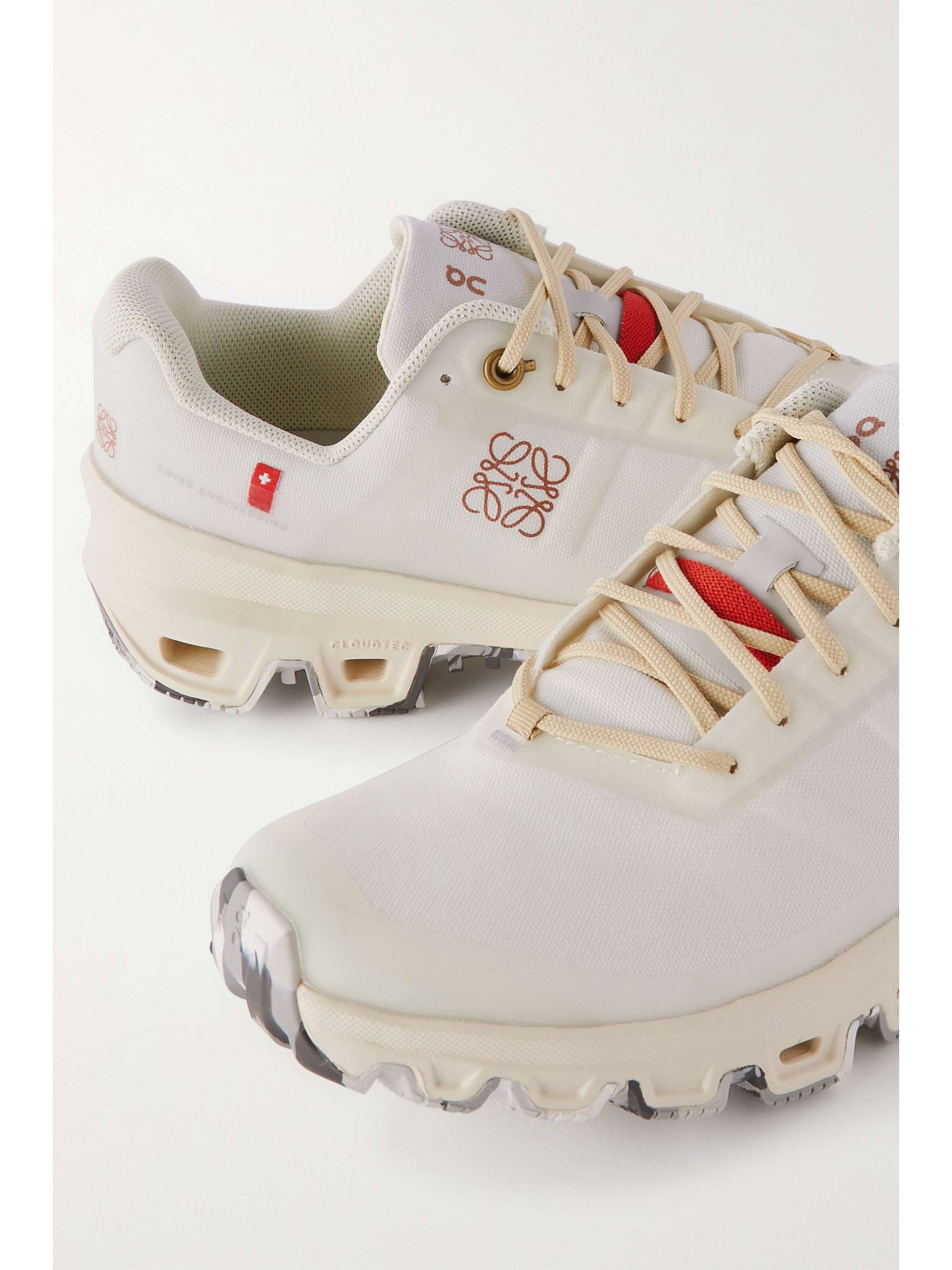 on cloudventure sneakers