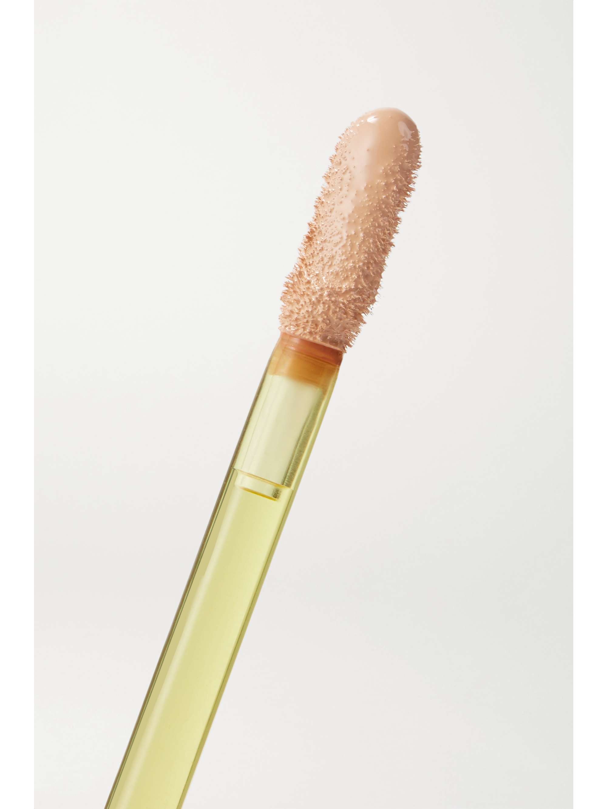 KOSAS Revealer Super Creamy + Brightening Concealer - 8.5