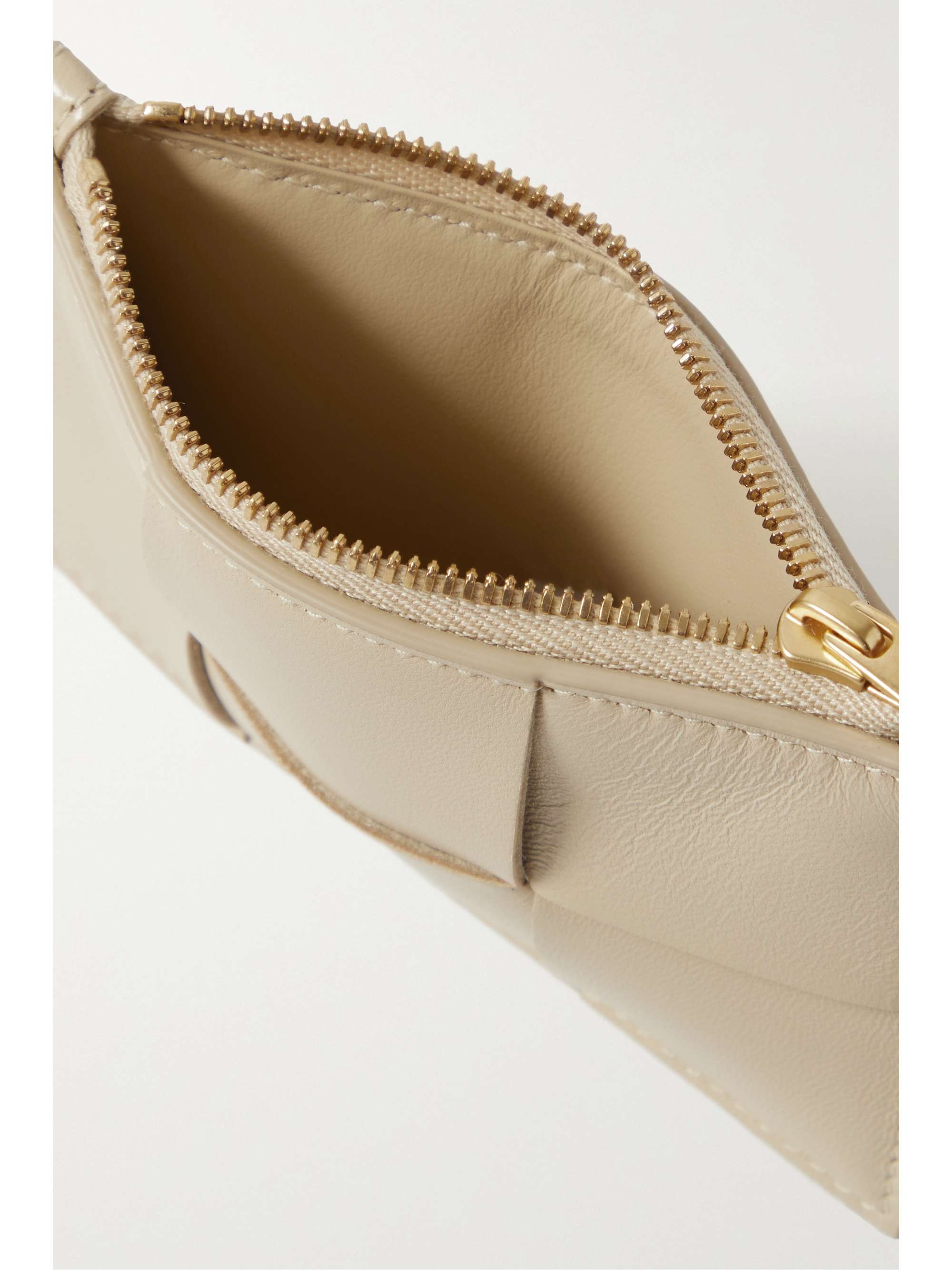 BOTTEGA VENETA Intrecciato leather cardholder