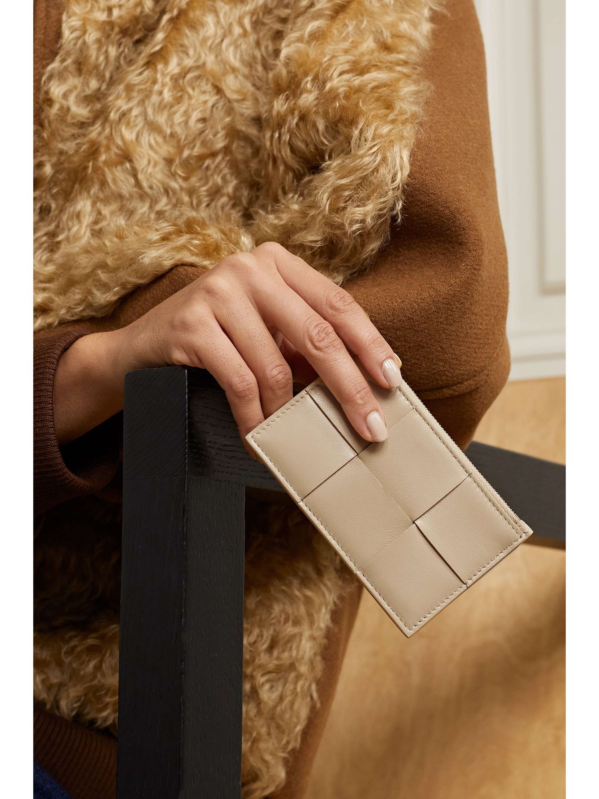 BOTTEGA VENETA Intrecciato leather cardholder