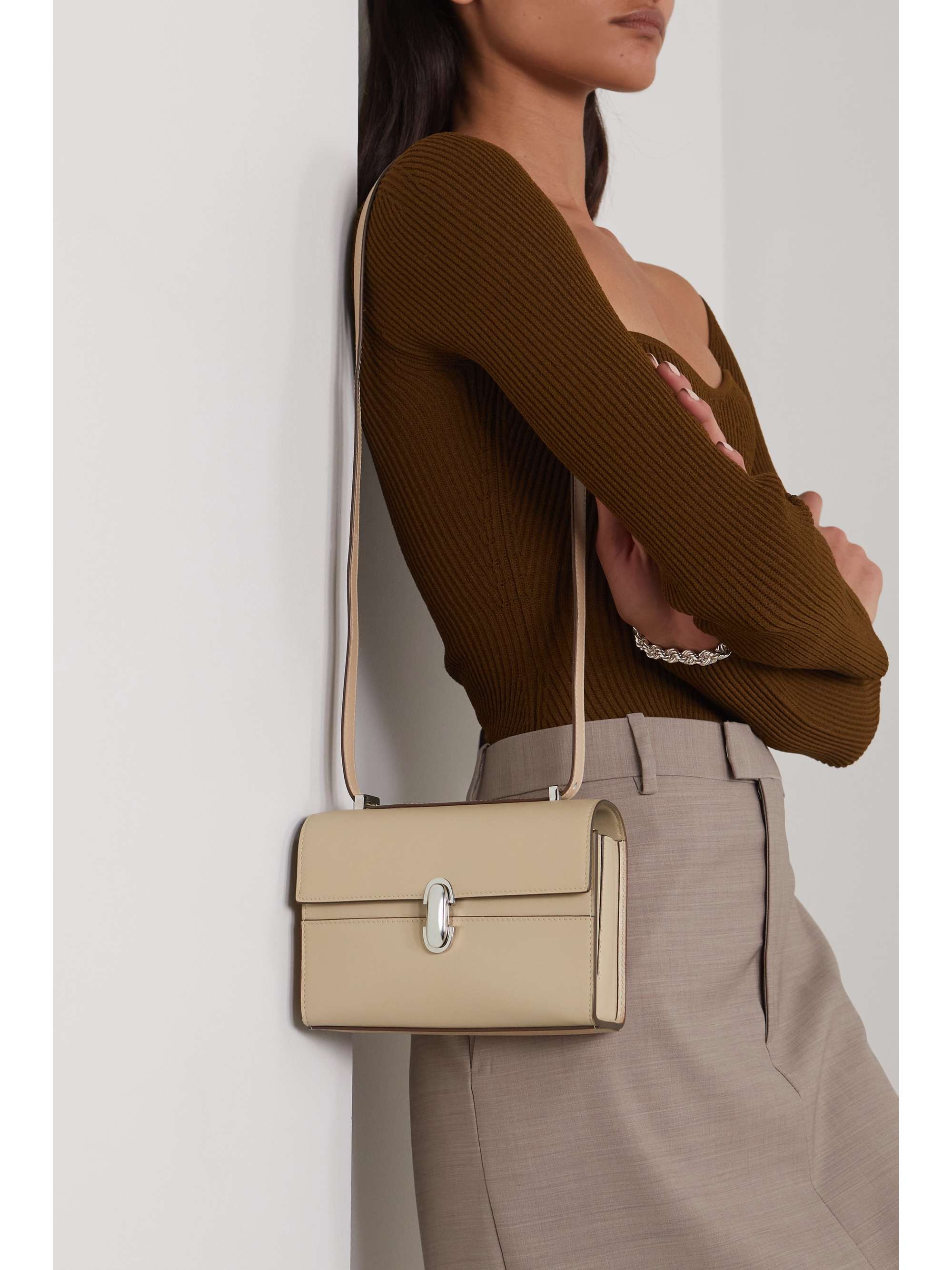 SAVETTE Symmetry 19 leather shoulder bag