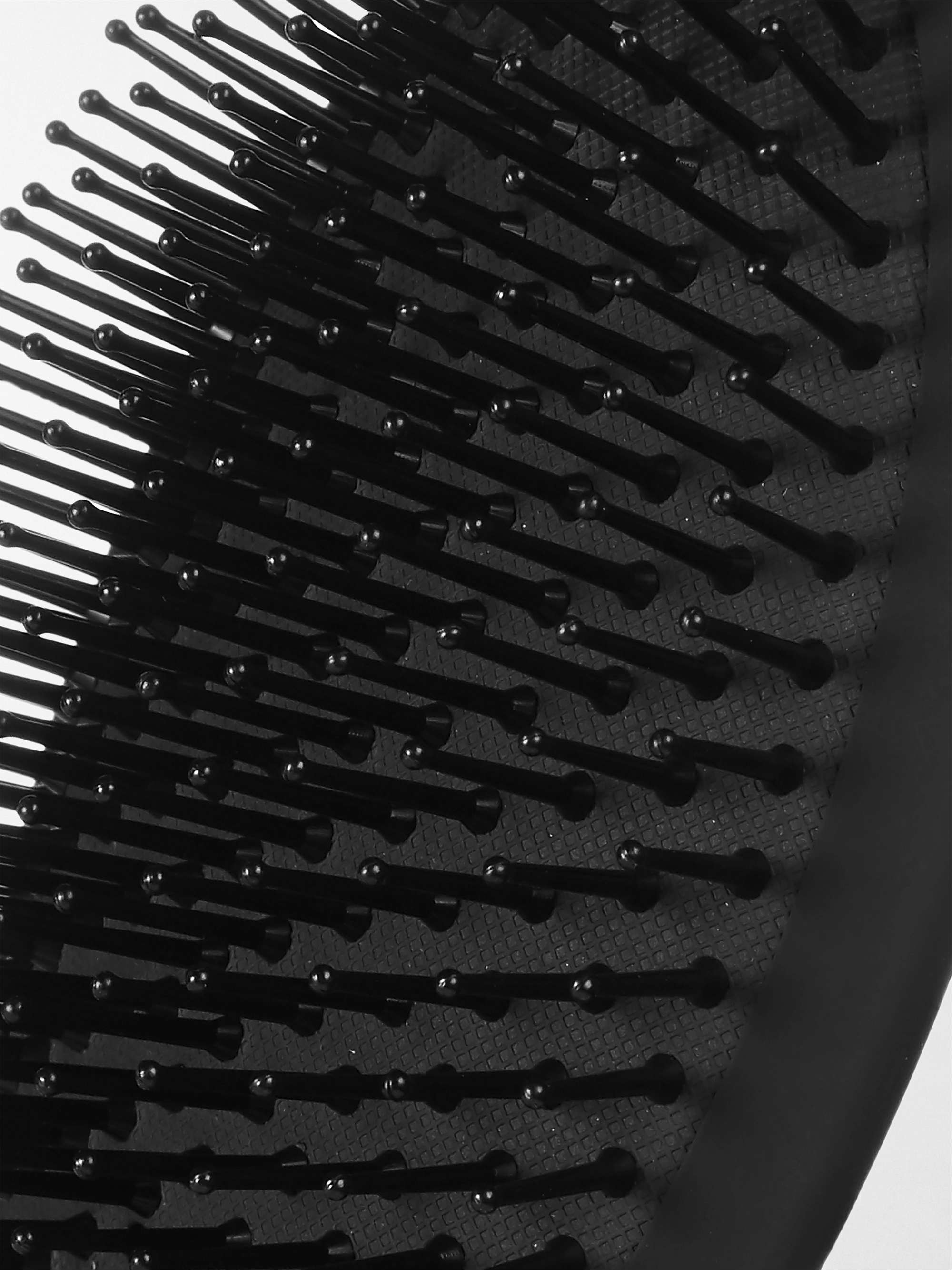 Black Detangling Spa Brush BALMAIN PARIS HAIR COUTURE NETAPORTER