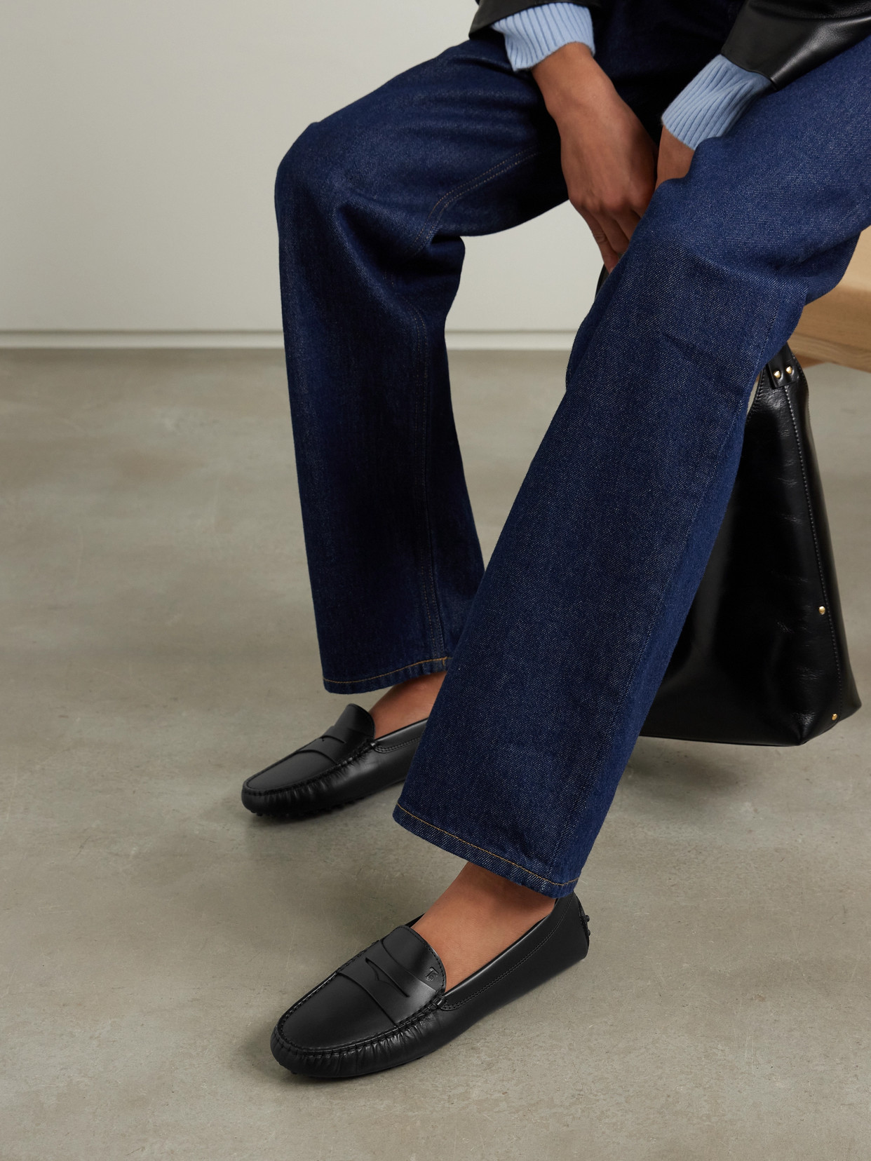 Tod's Gommini Leather Driver Penny Loafers In Black