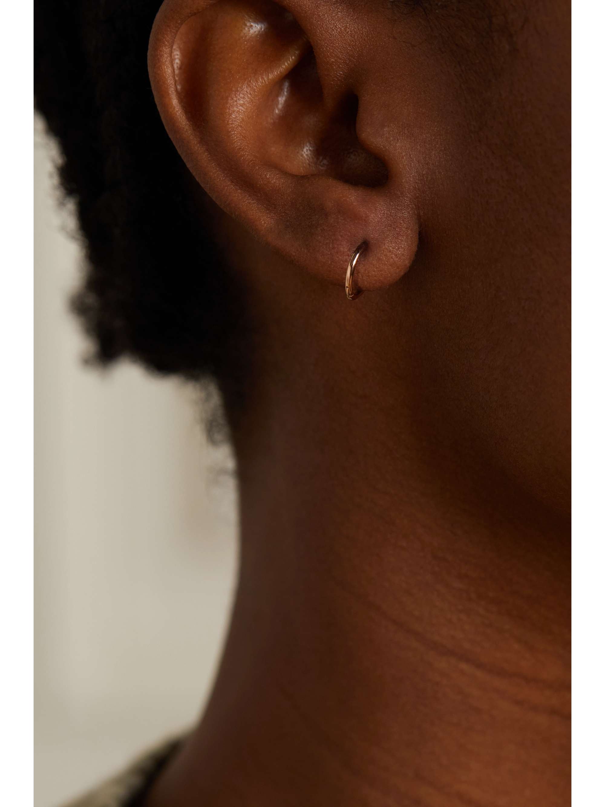 MARIA TASH 6.5mm 14-karat rose gold hoop earring