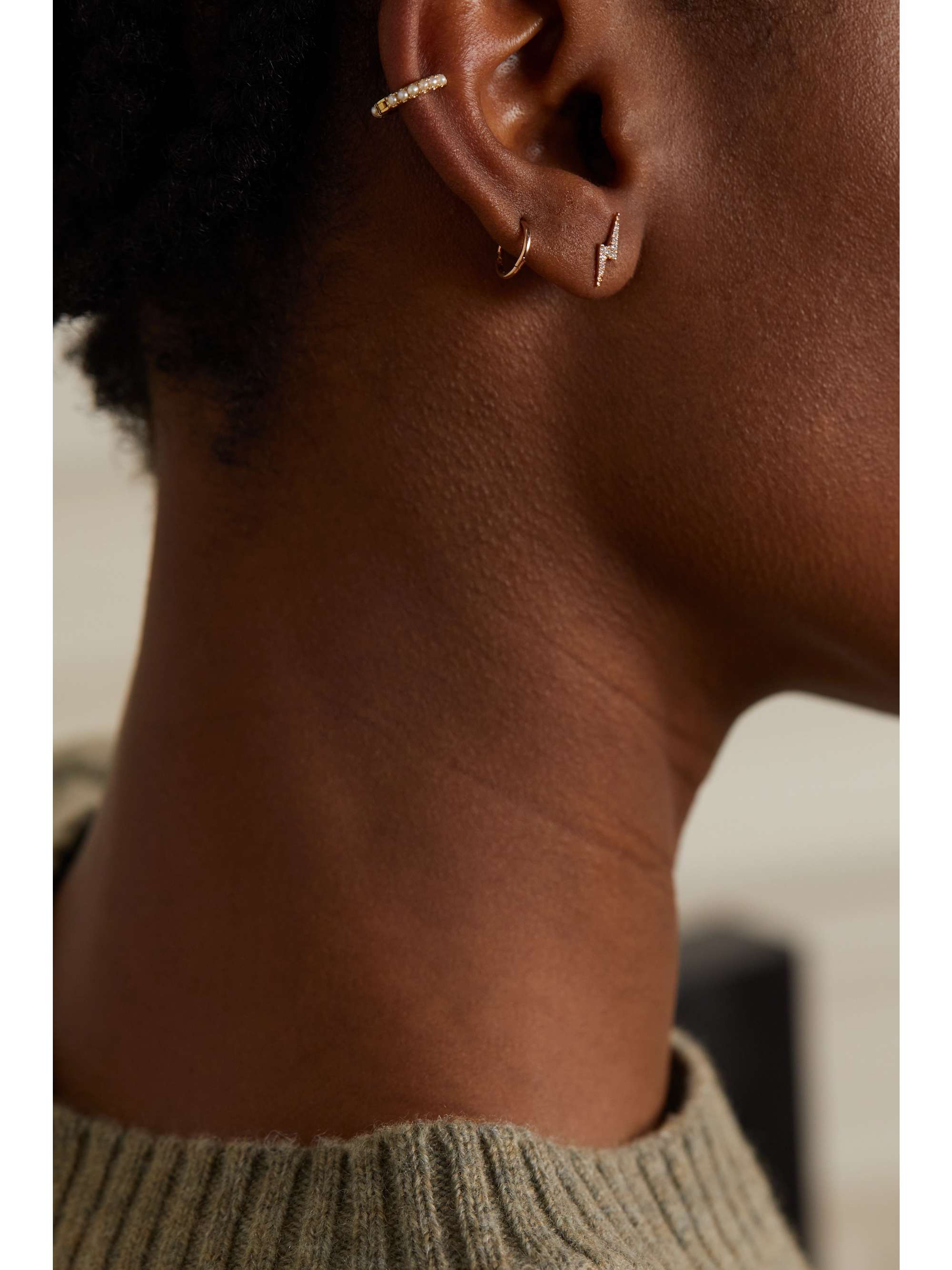 MARIA TASH 6.5mm 14-karat rose gold hoop earring