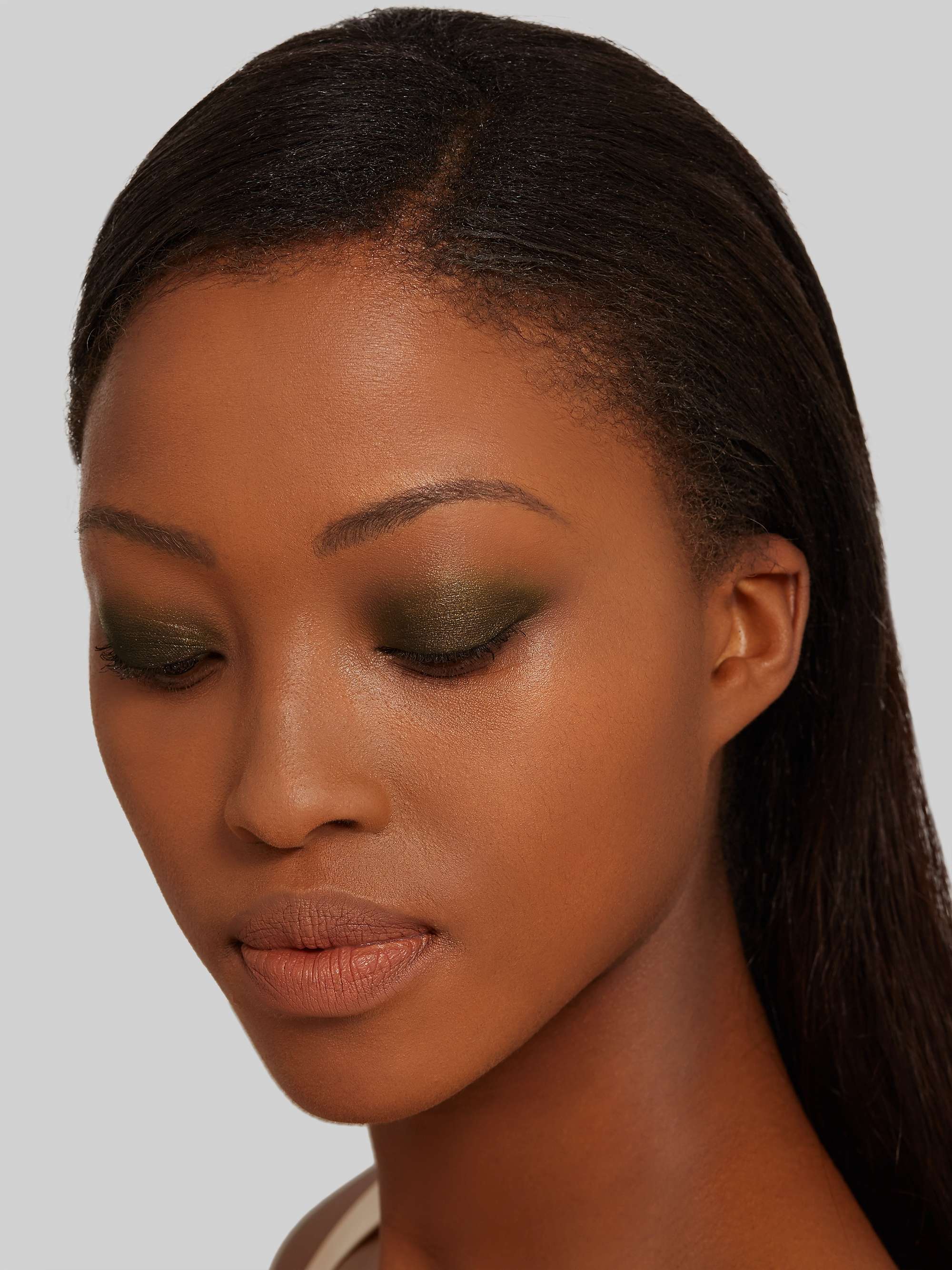 CHARLOTTE TILBURY Crayon pour les yeux Colour Chameleon, Smoky Emerald