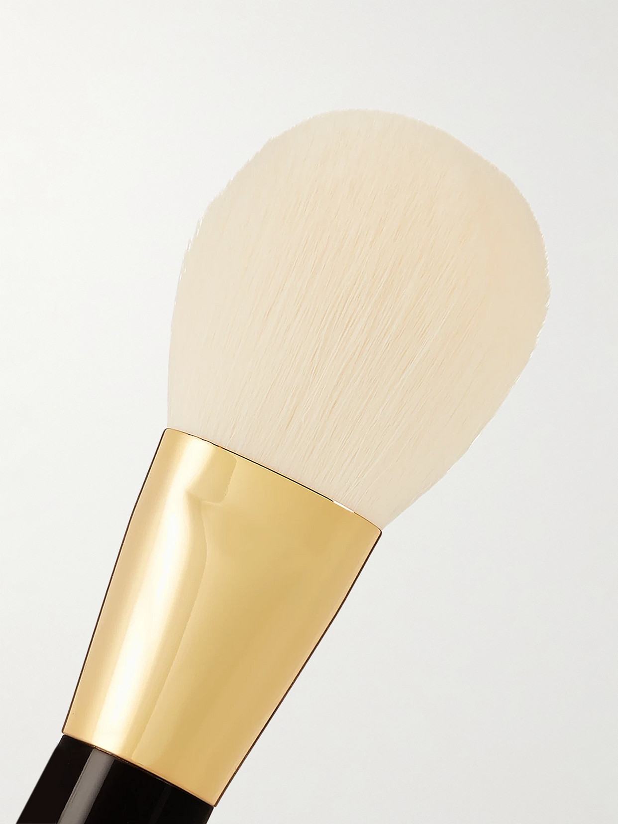 Shop Tom Ford Bronzer Brush 05 - One Size In Colorless