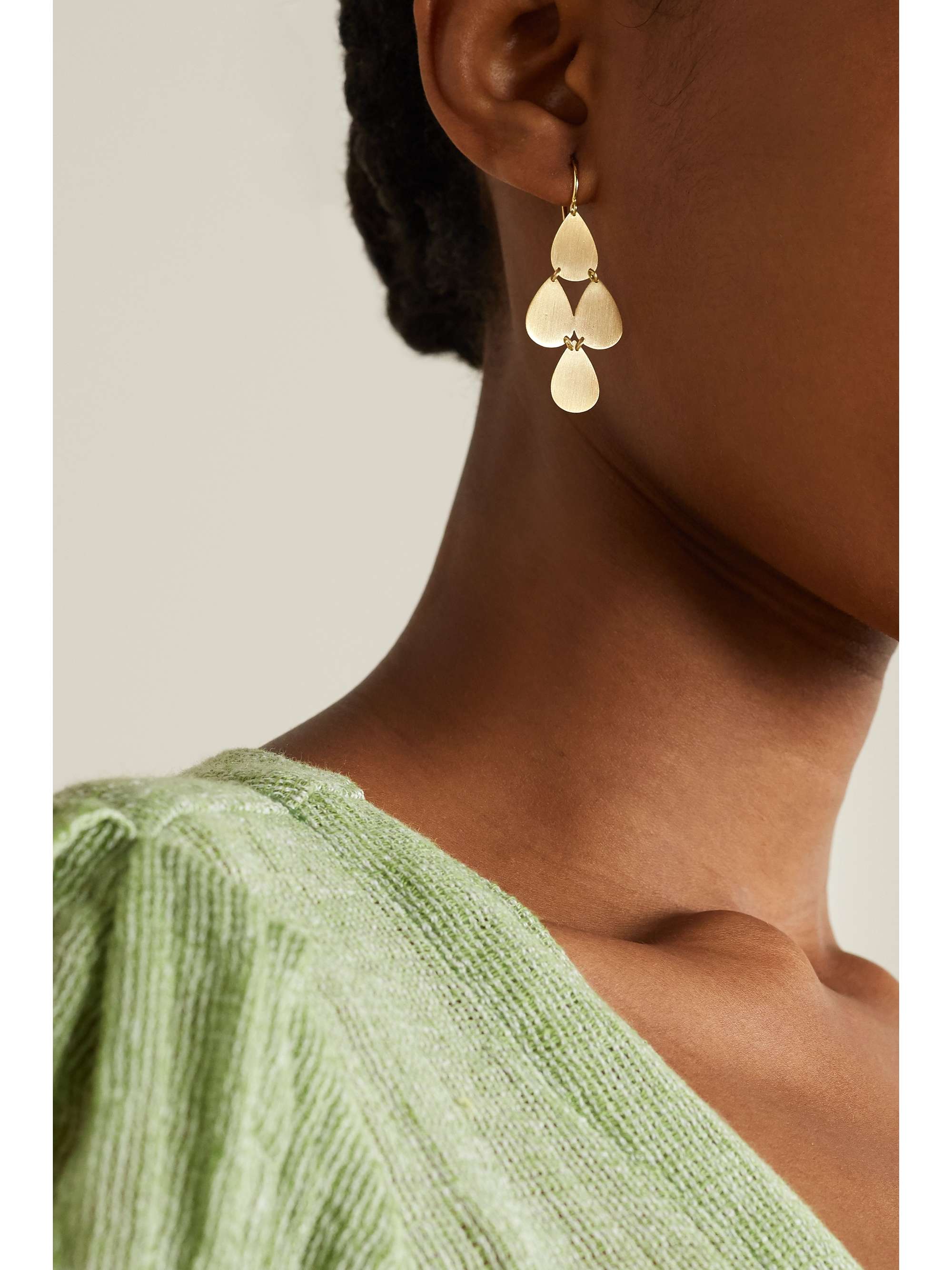 IRENE NEUWIRTH 18-karat gold earrings