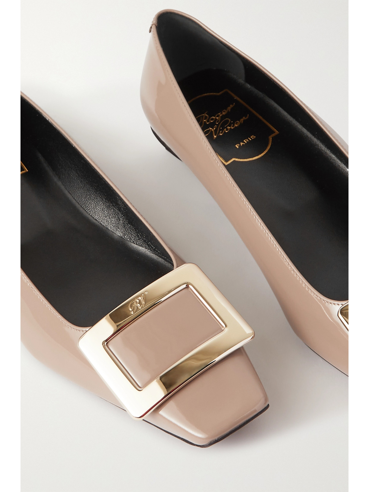 Shop Roger Vivier Belle Vivier Patent-leather Ballet Flats In Taupe