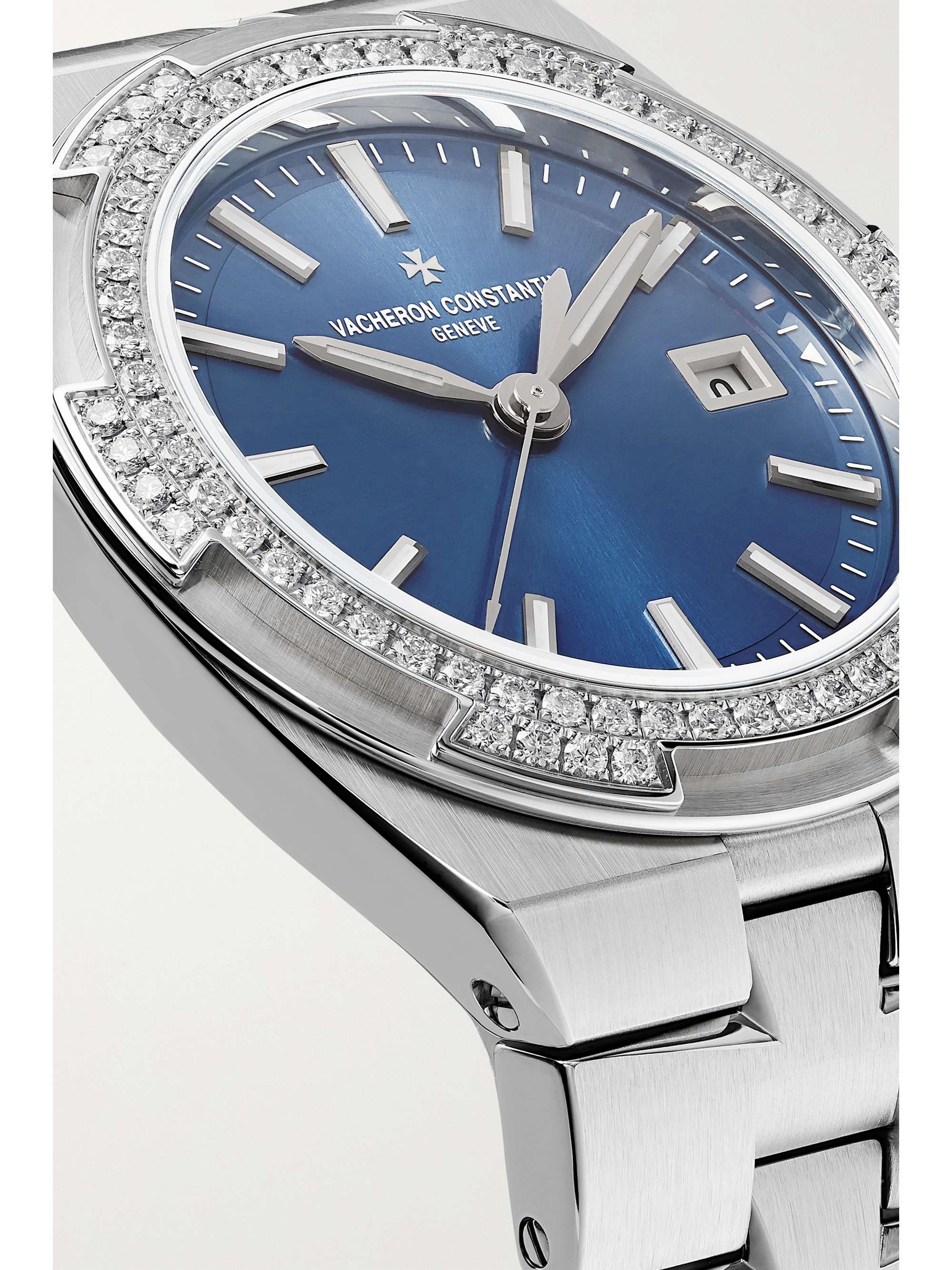 VACHERON CONSTANTIN Overseas 33mm stainless steel and diamond watch