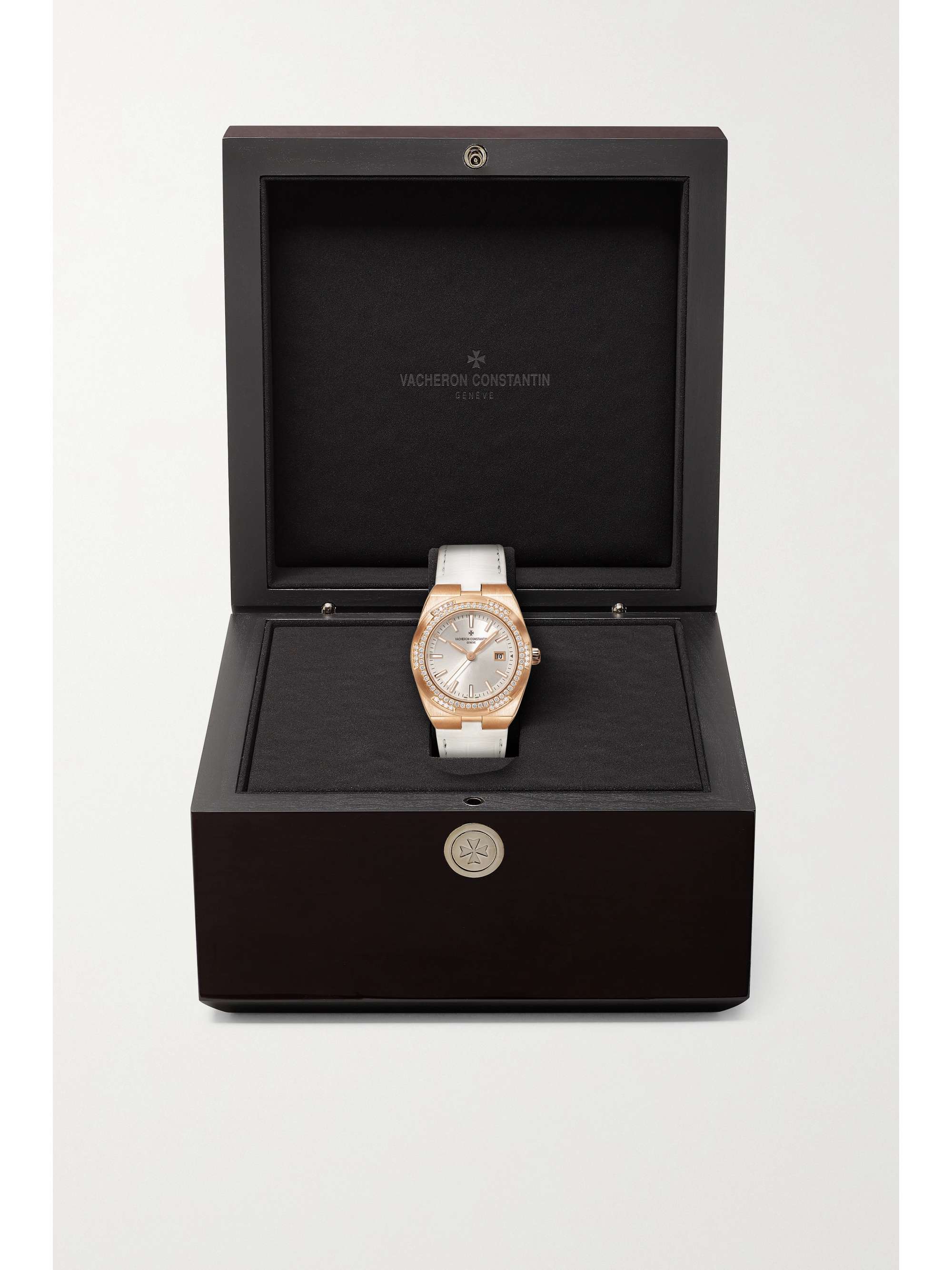 VACHERON CONSTANTIN Montre en or rose 18 carats (750/1000) et diamants à bracelet en alligator Overseas, 33 mm