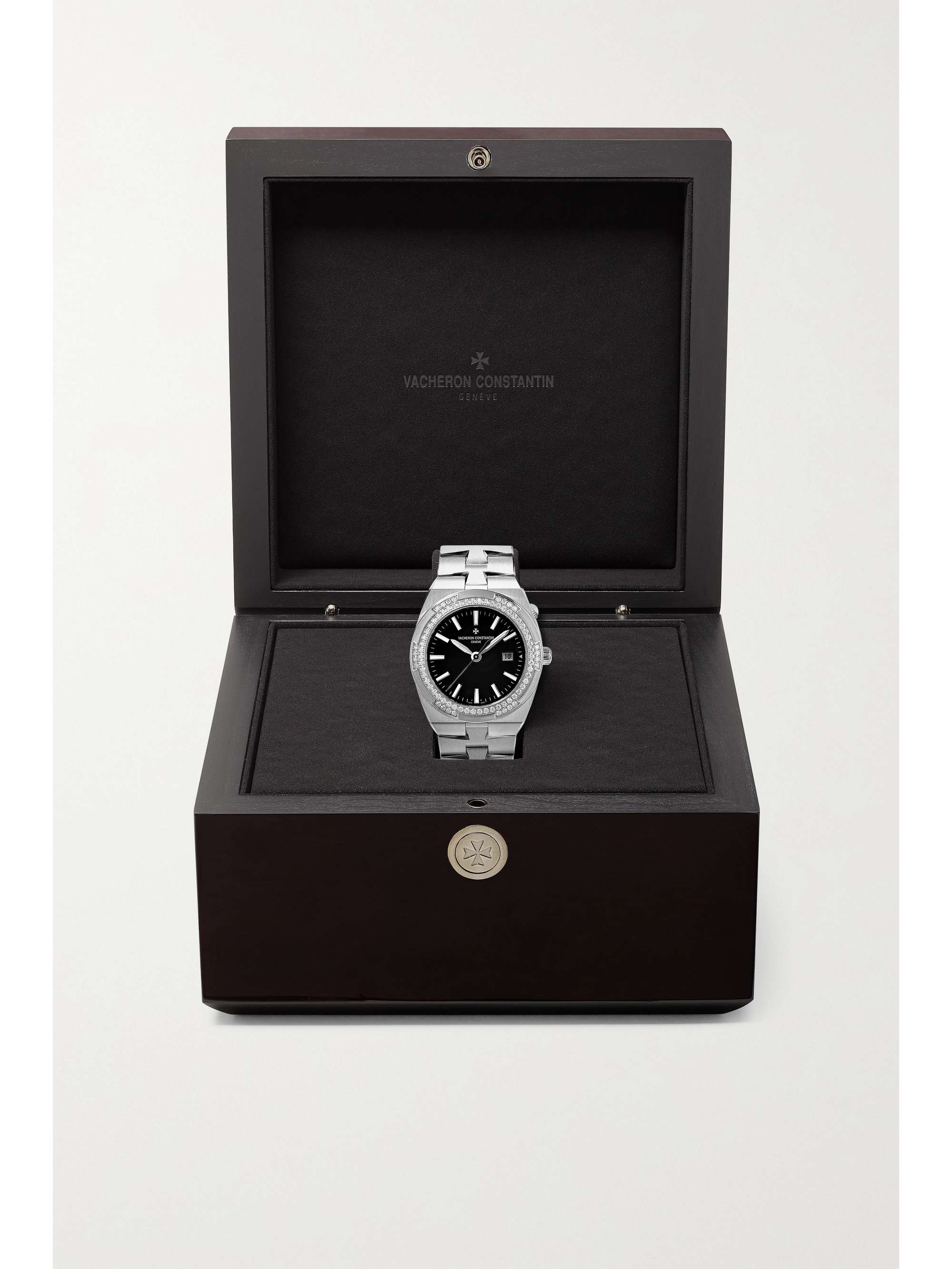 VACHERON CONSTANTIN Montre en acier inoxydable et diamants Overseas 33 mm