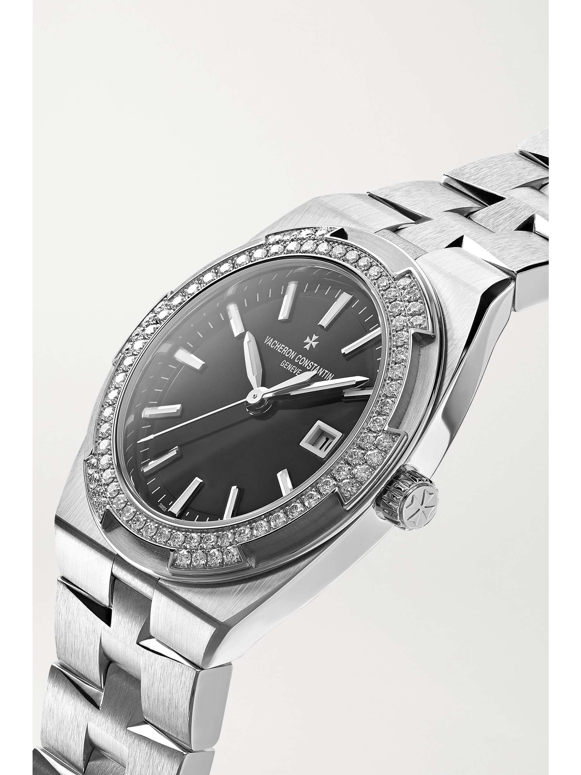 VACHERON CONSTANTIN Montre en acier inoxydable et diamants Overseas 33 mm