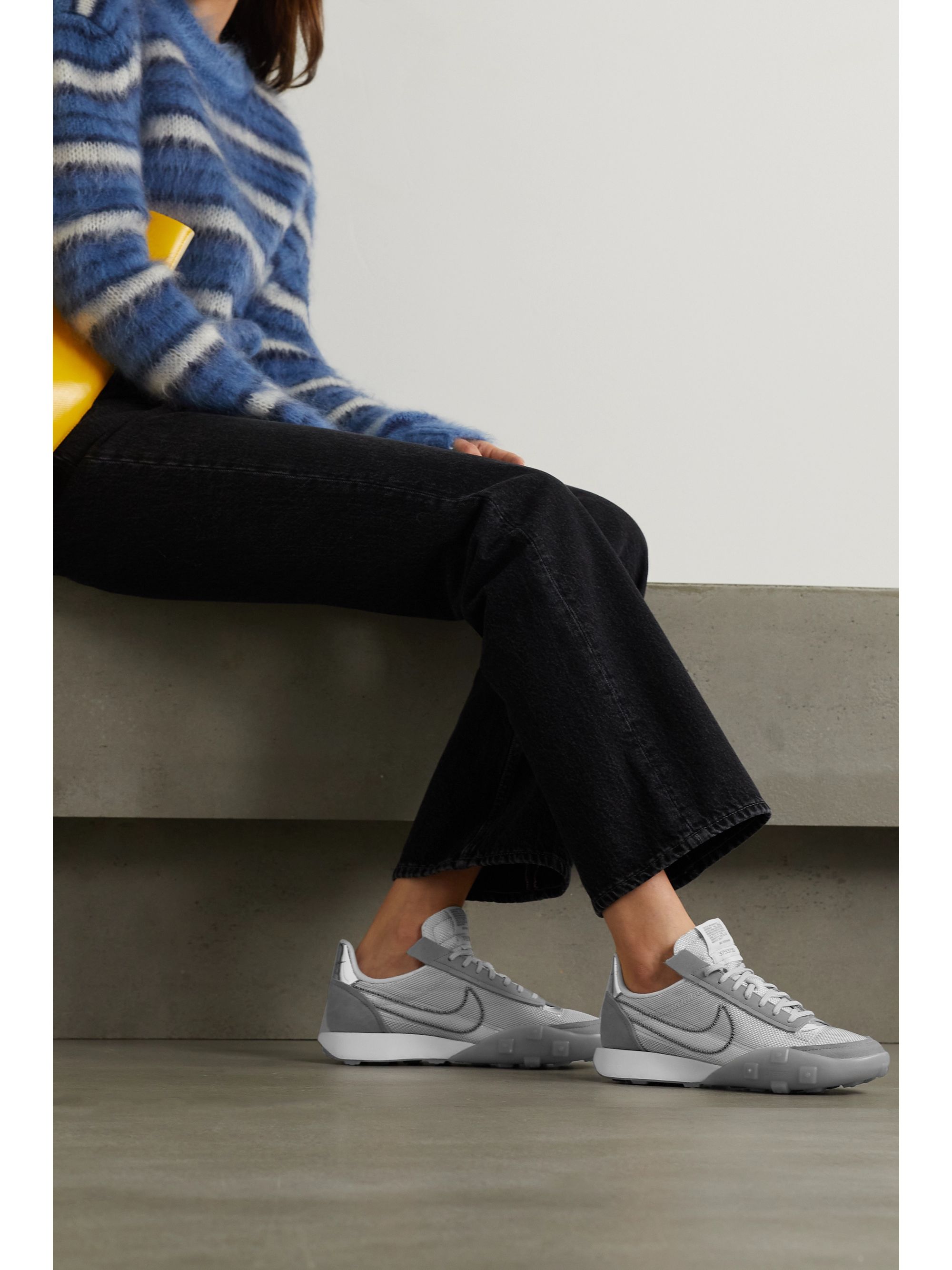 nike waffle racer 2x grey