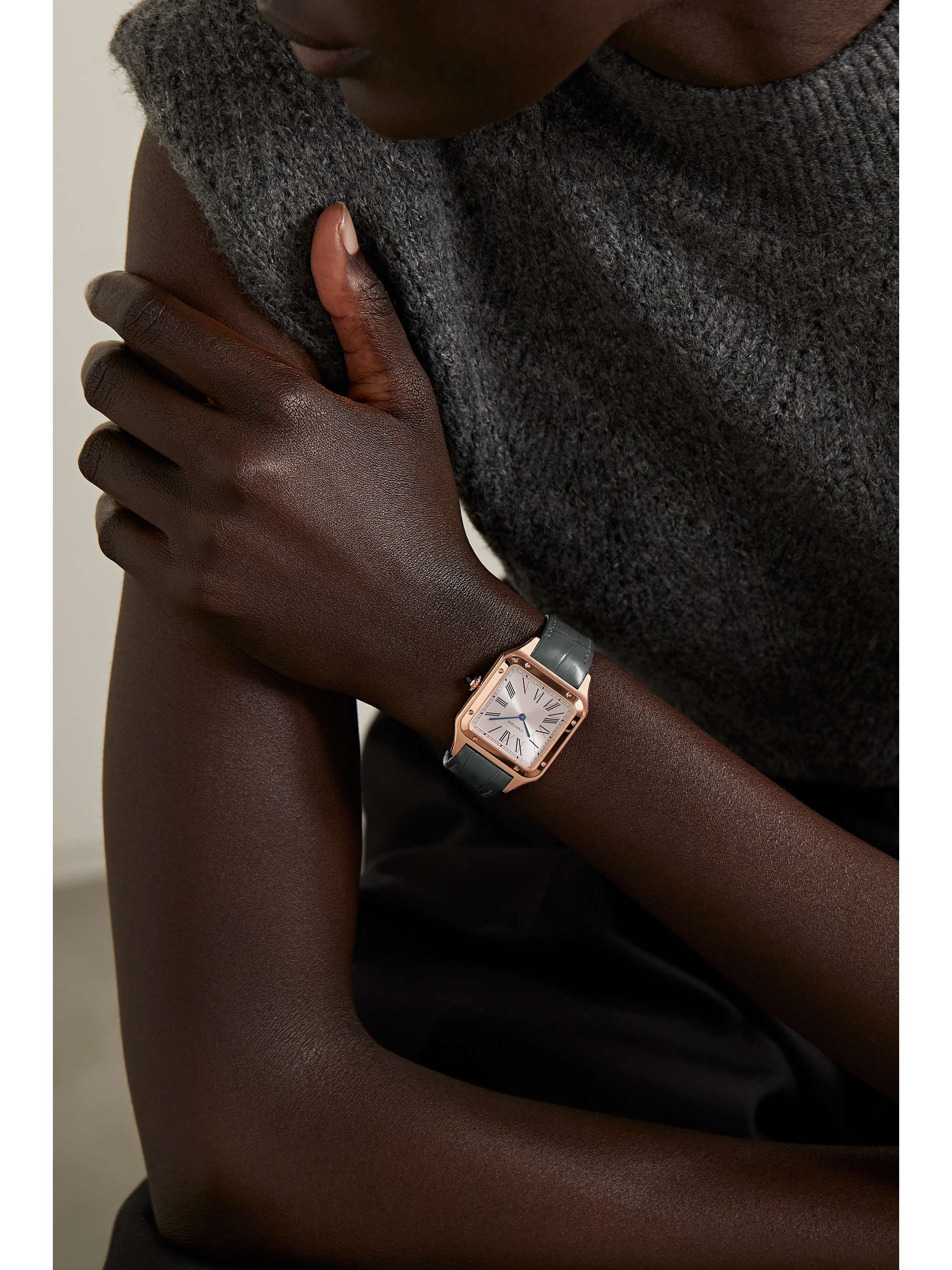 CARTIER Montre en or rose 18 carats (750/1000) et diamants à bracelet en alligator Santos-Dumont Large, 31,4 mm