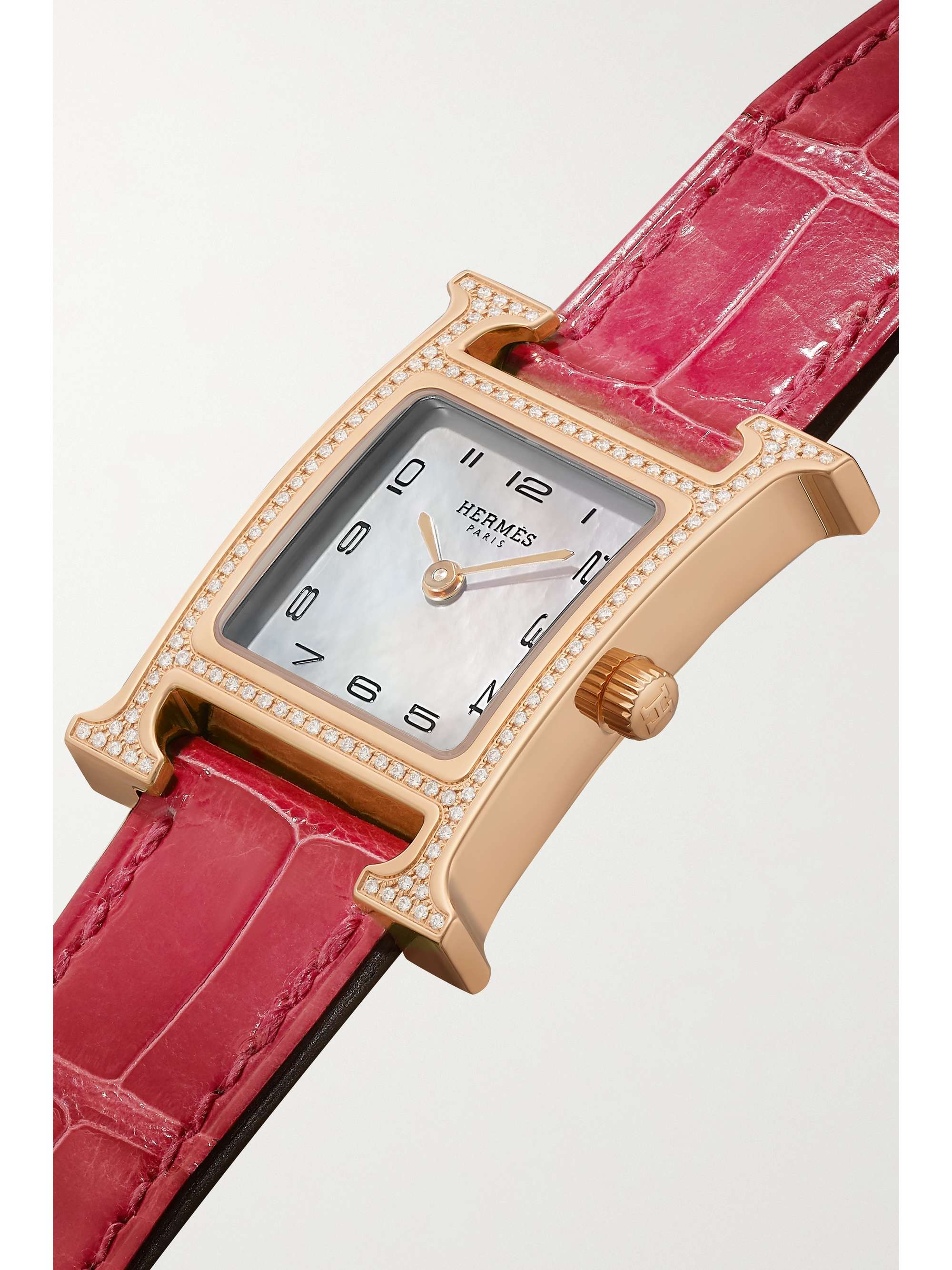 HERMÈS TIMEPIECES Montre en or rose 18 carats (750/1000), nacre et diamants à bracelet en alligator Heure H Small, 25 mm
