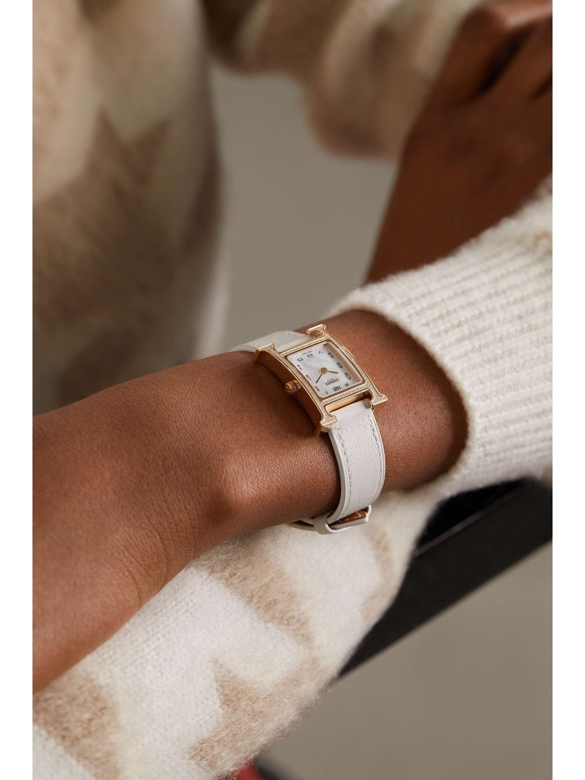 HERMÈS TIMEPIECES Heure H 25mm small 18-karat rose gold, alligator, mother-of-pearl and diamond watch
