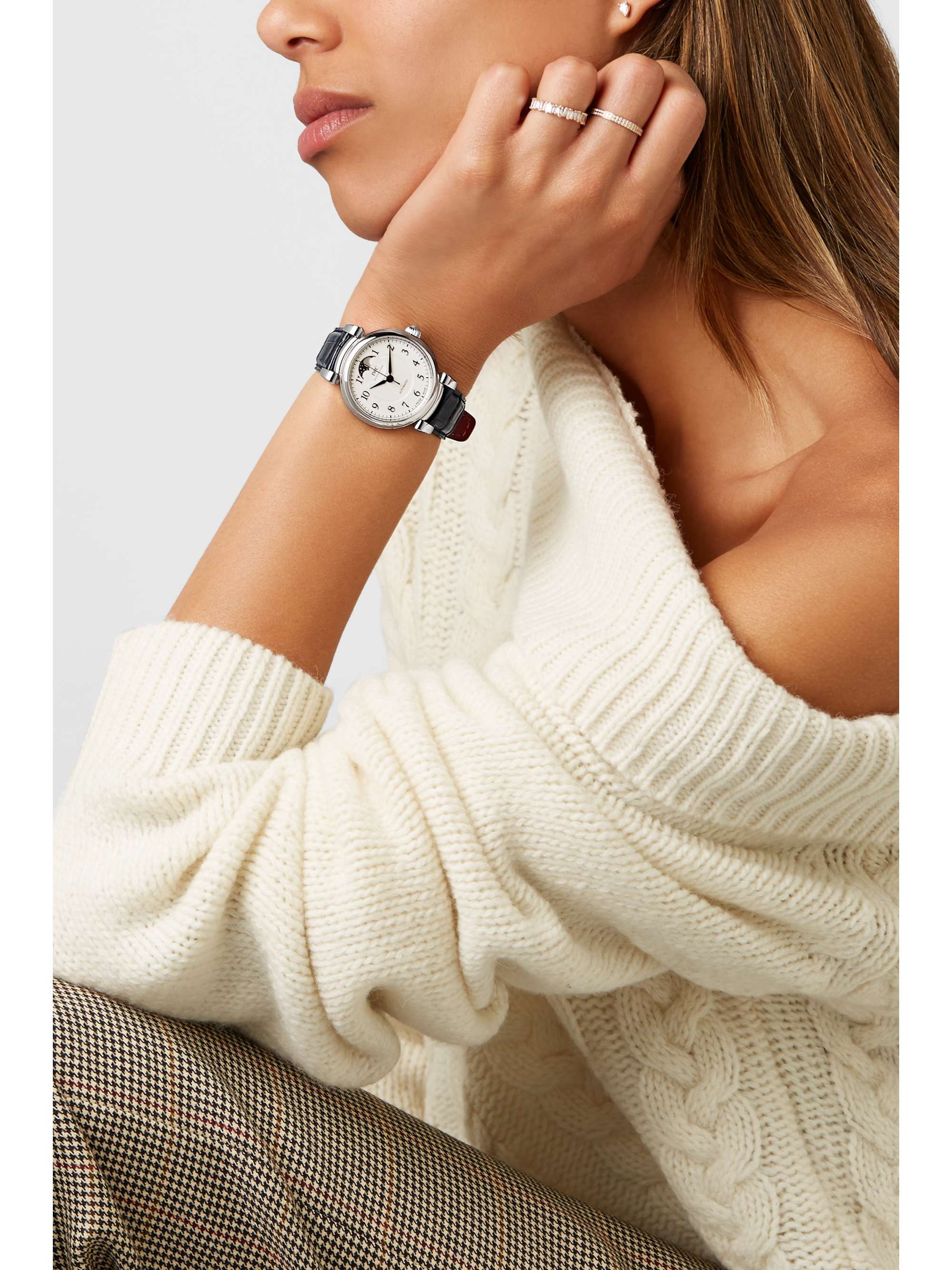 IWC SCHAFFHAUSEN Da Vinci Automatic Moon Phase 36mm stainless steel and alligator watch