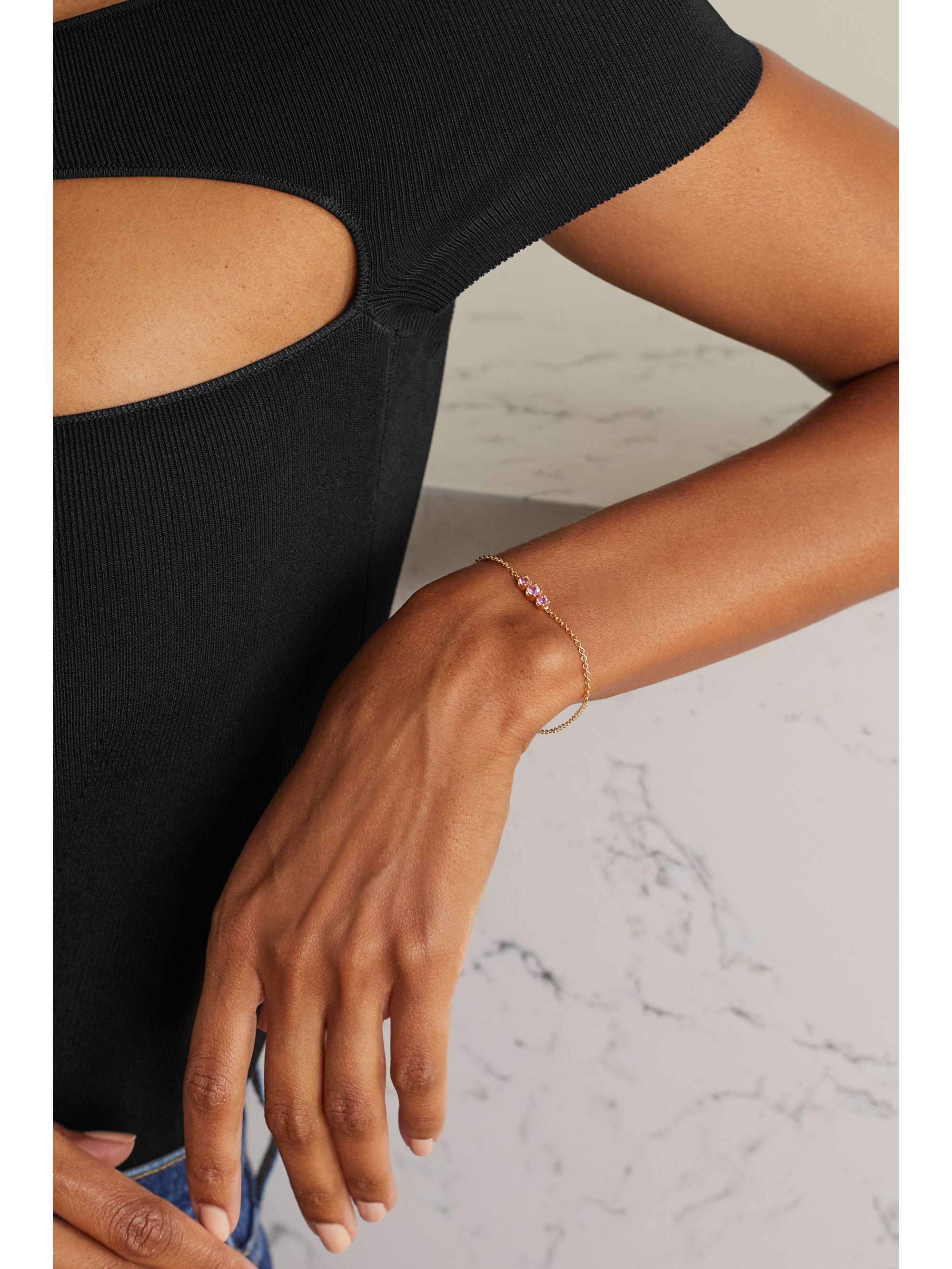 JENNIFER MEYER Armband aus 18 Karat Gold mit Saphir