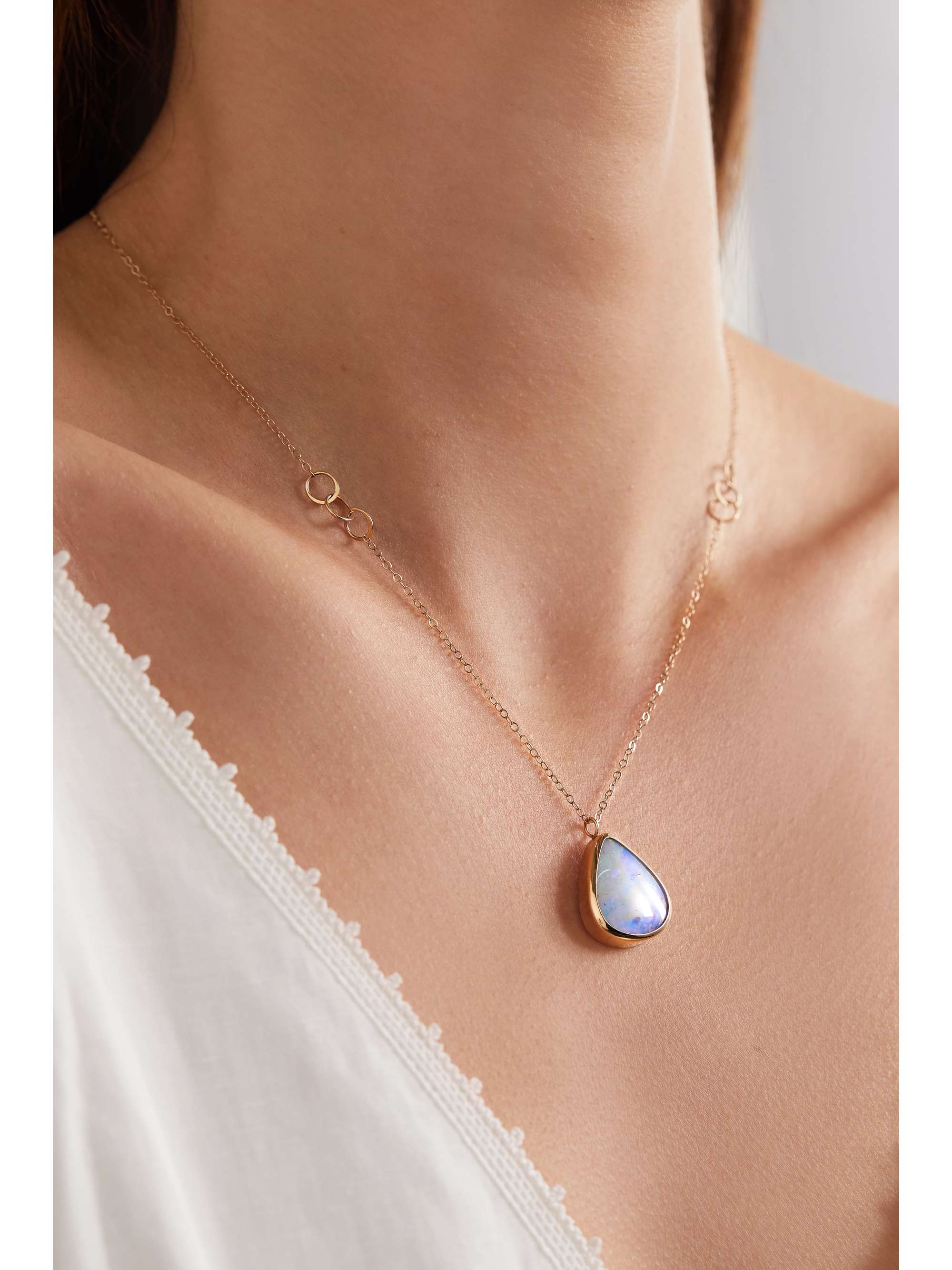 MELISSA JOY MANNING Collier en or 14 carats et opale