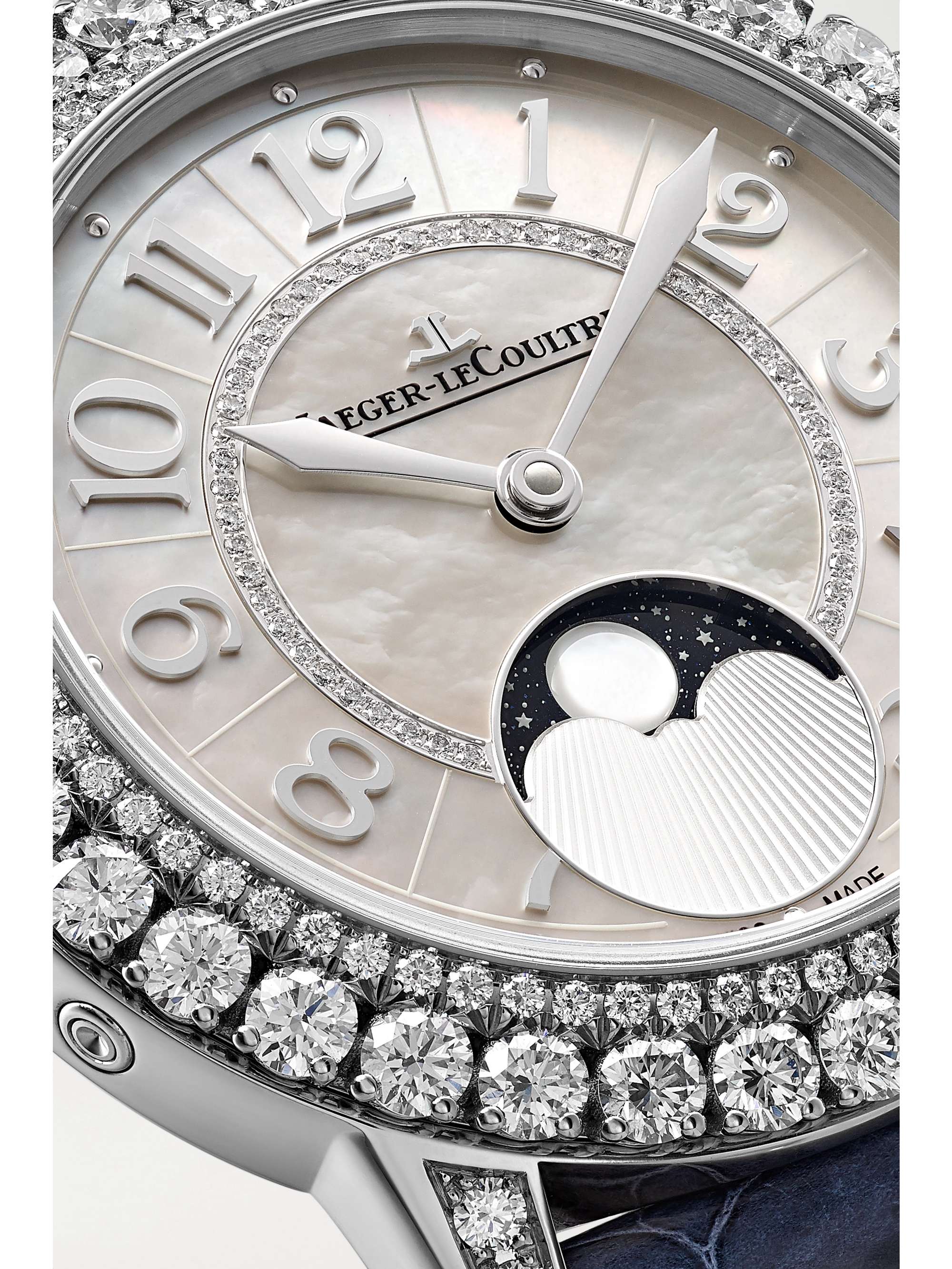 JAEGER LECOULTRE Dazzling Rendez-Vous Moon Automatic 36 mm Uhr aus Weißgold mit Diamanten und Alligatorlederarmband
