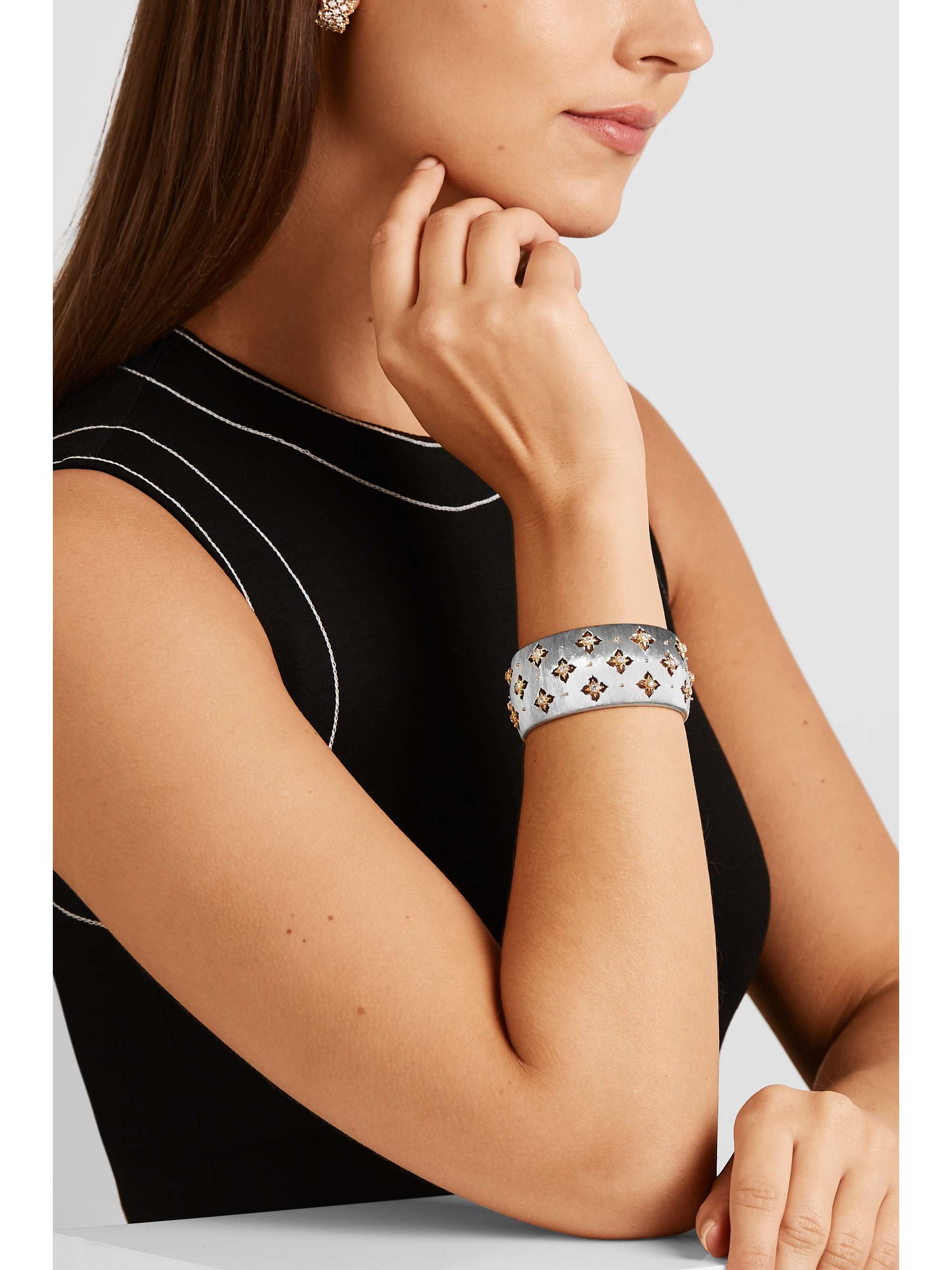 BUCCELLATI Macri Giglio 18-karat white and yellow gold diamond cuff