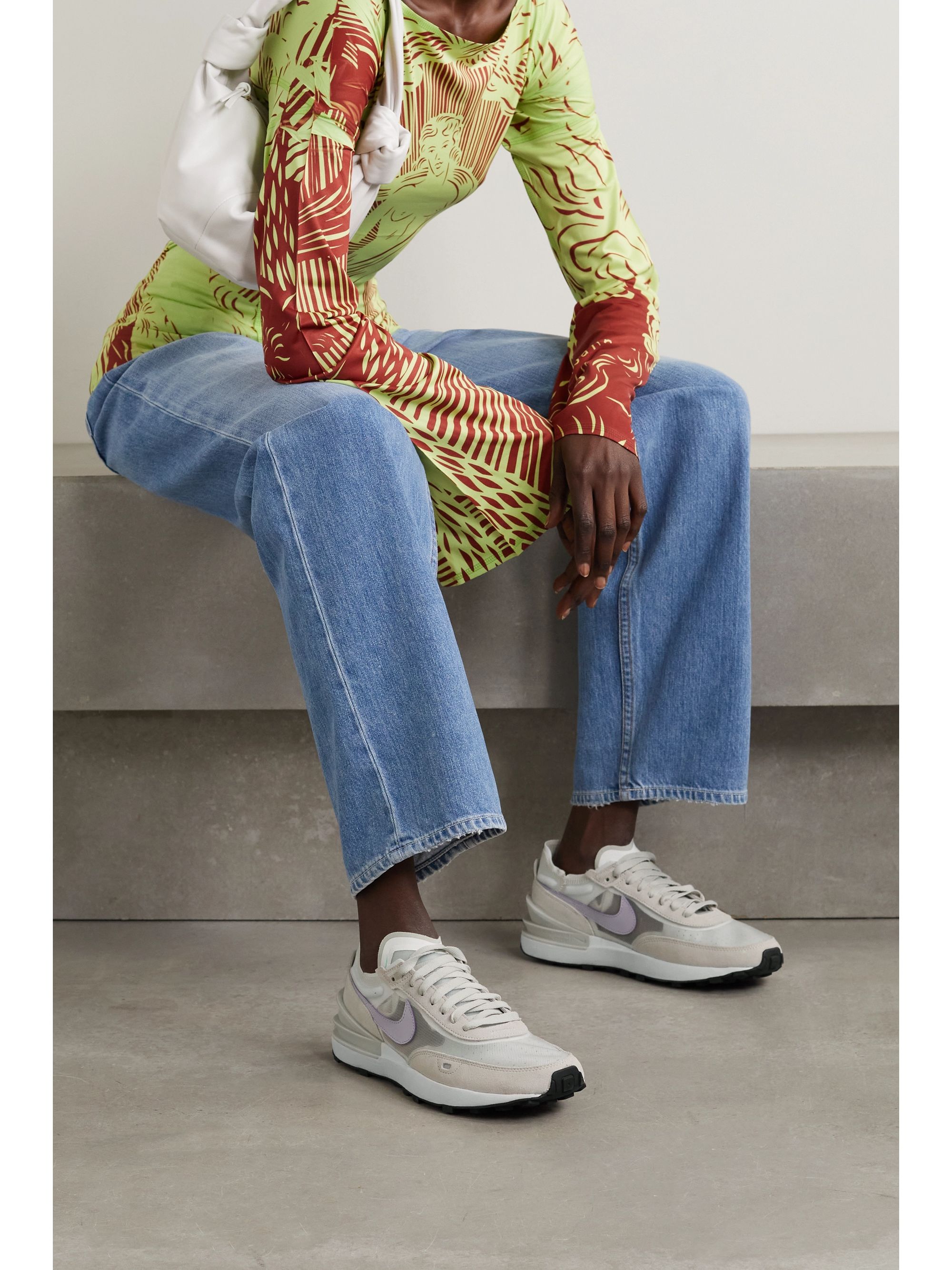 nike waffle mesh