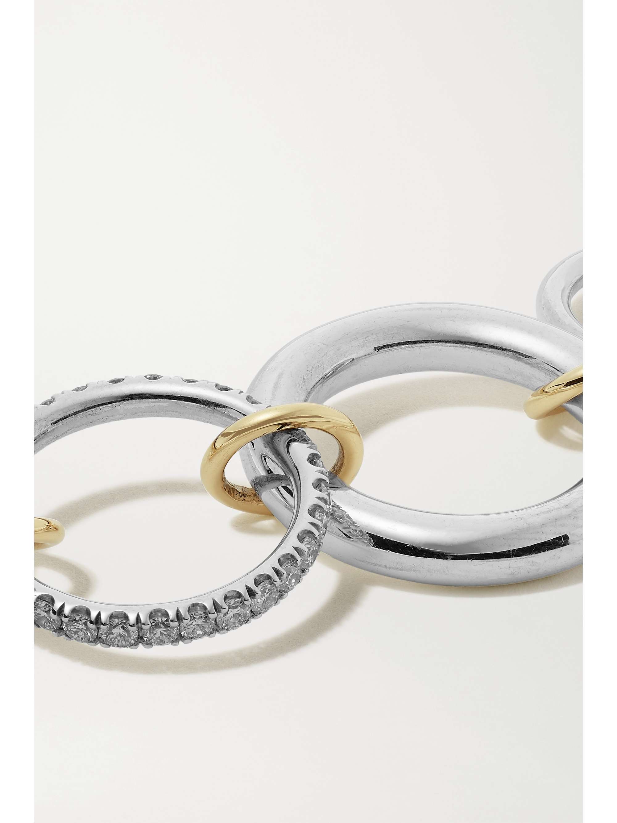 SPINELLI KILCOLLIN Set de quatre bagues en argent sterling, or 18 carats (750/1000) et diamants Luna