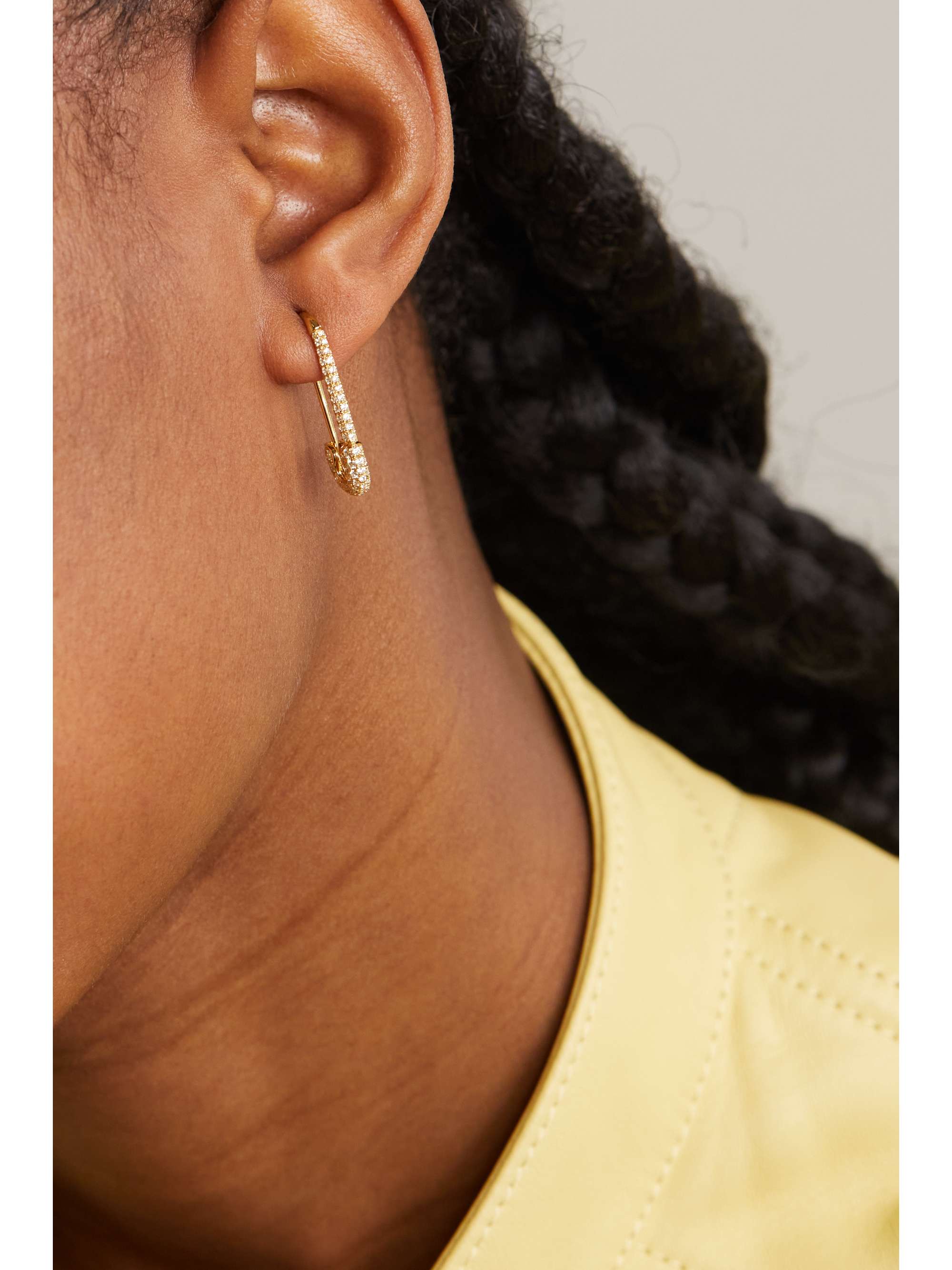 ANITA KO Safety Pin 18-karat rose gold sapphire earring