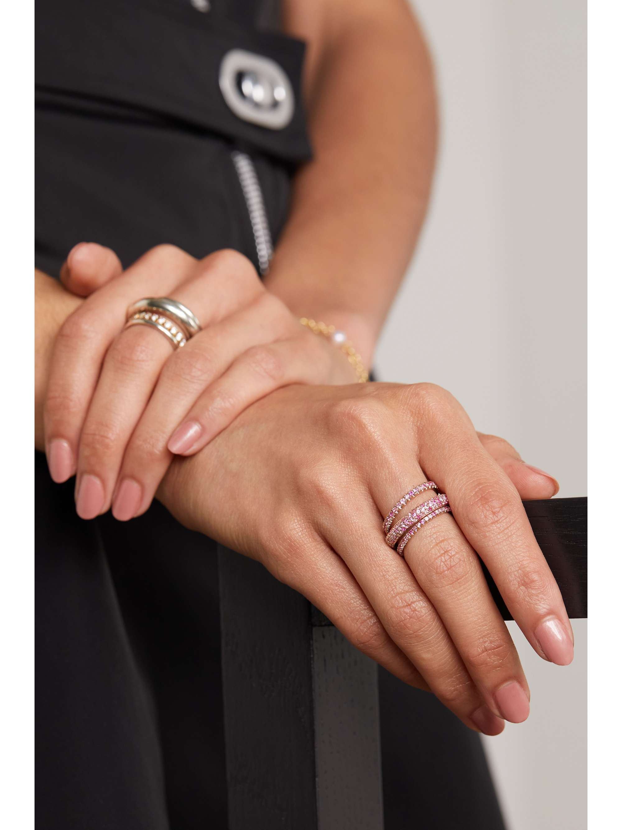 SPINELLI KILCOLLIN Nova Rose set of three 18-karat rose and yellow gold sapphire ring