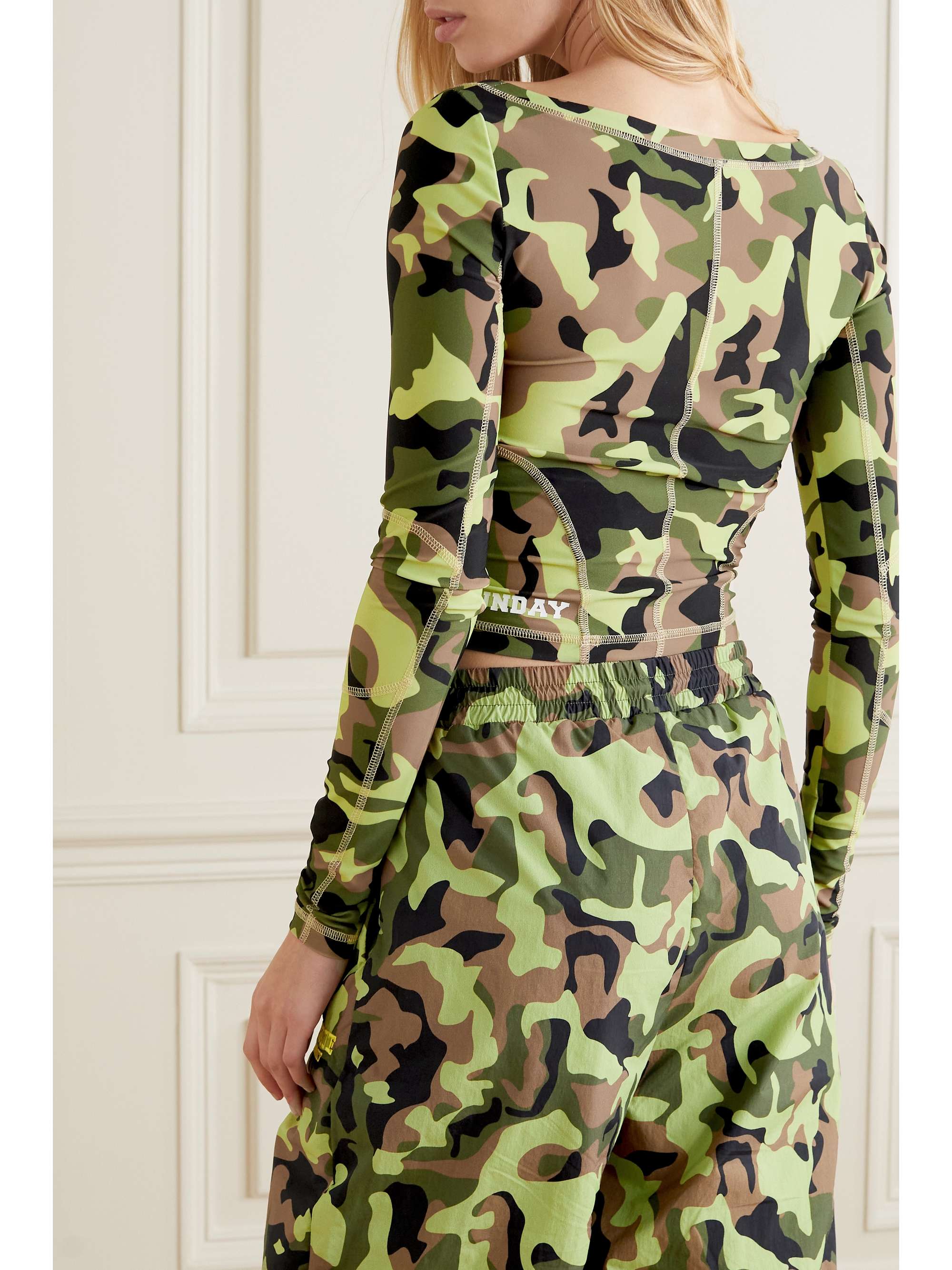 ROTATE BIRGER CHRISTENSEN Haut raccourci en jersey recyclé stretch à imprimé camouflage Tamisha