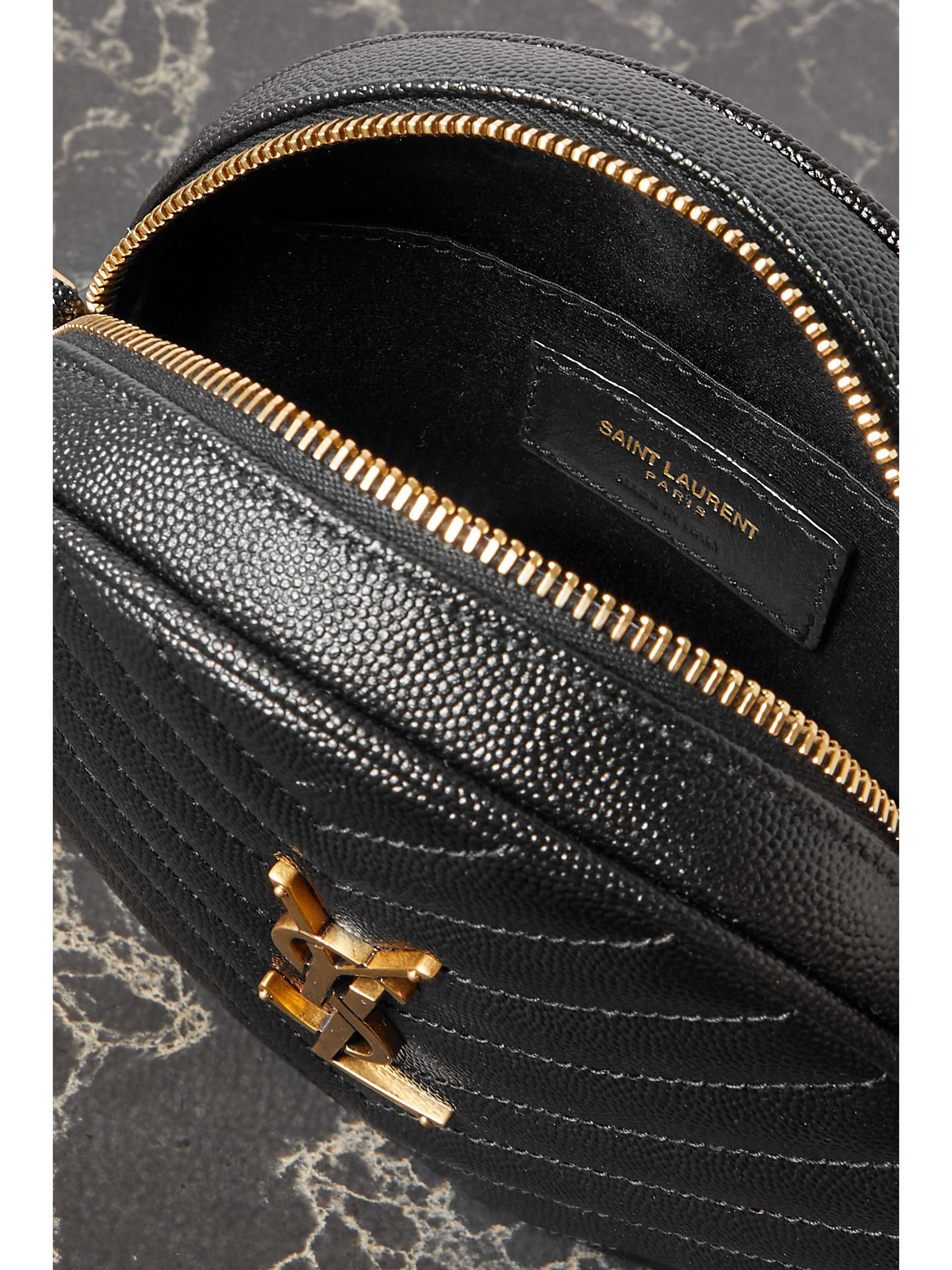 saint laurent black vinyle quilted bolsa