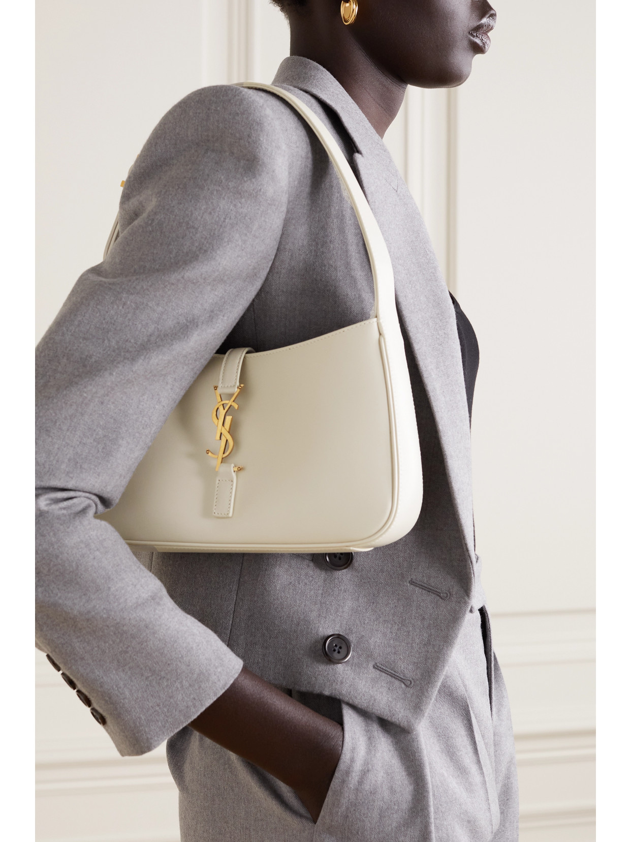 SAINT LAURENT LE 5 À 7 LEATHER SHOULDER BAG