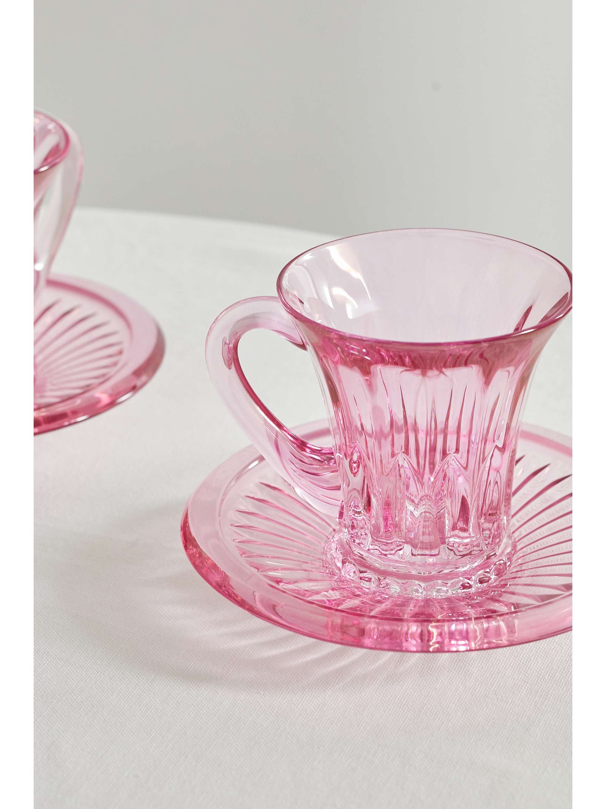 LUISA BECCARIA Set of two iridescent glass tea cups and saucers