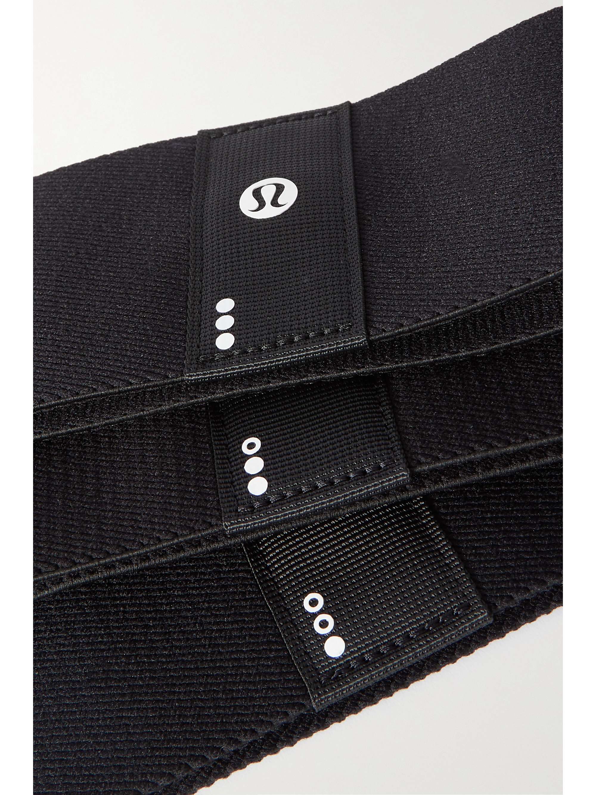 LULULEMON 