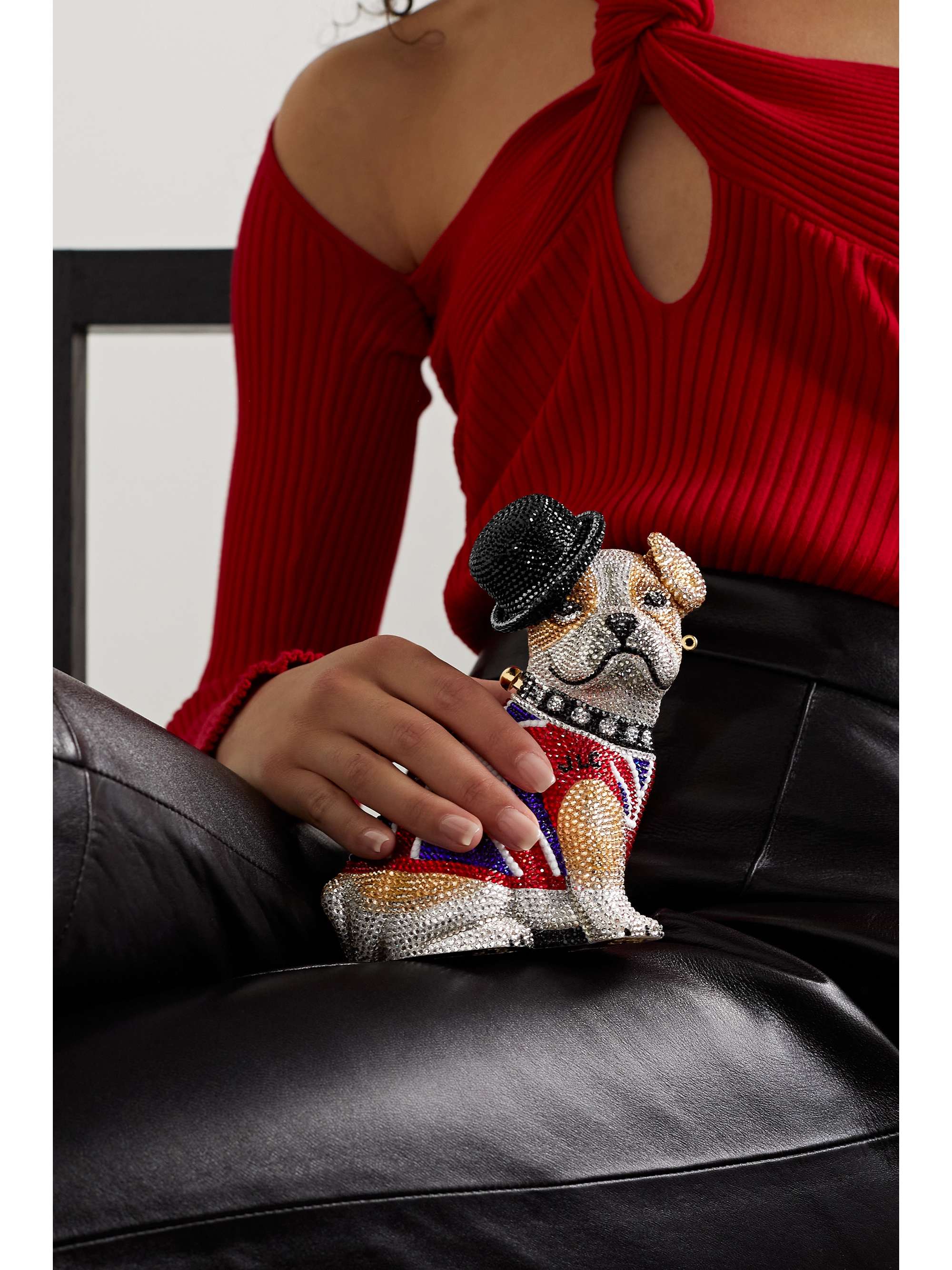 JUDITH LEIBER COUTURE Pochette en métal argenté à cristaux Bulldog Winston