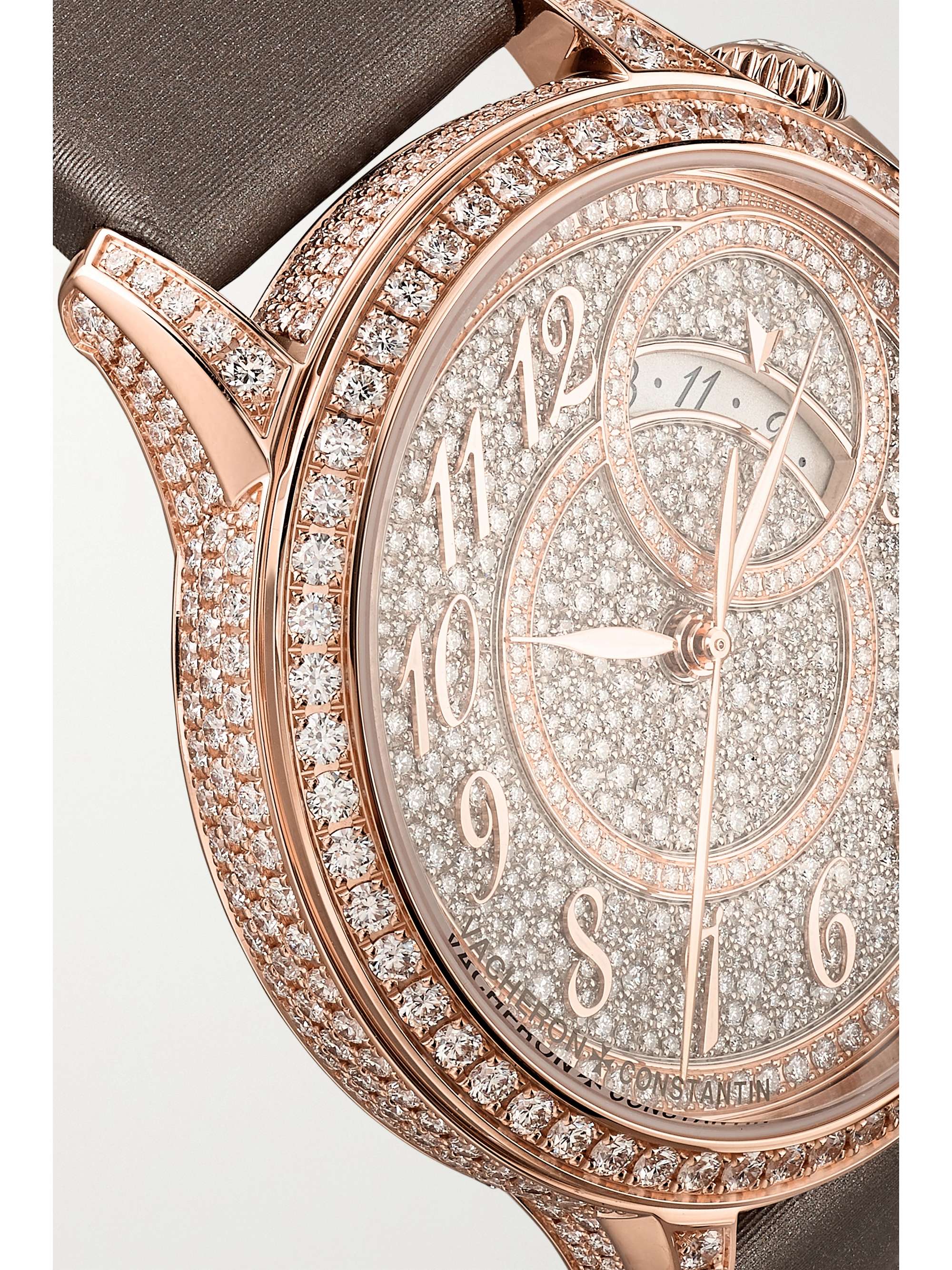 VACHERON CONSTANTIN Egérie Automatic 35mm 18-karat white gold, diamond and alligator watch