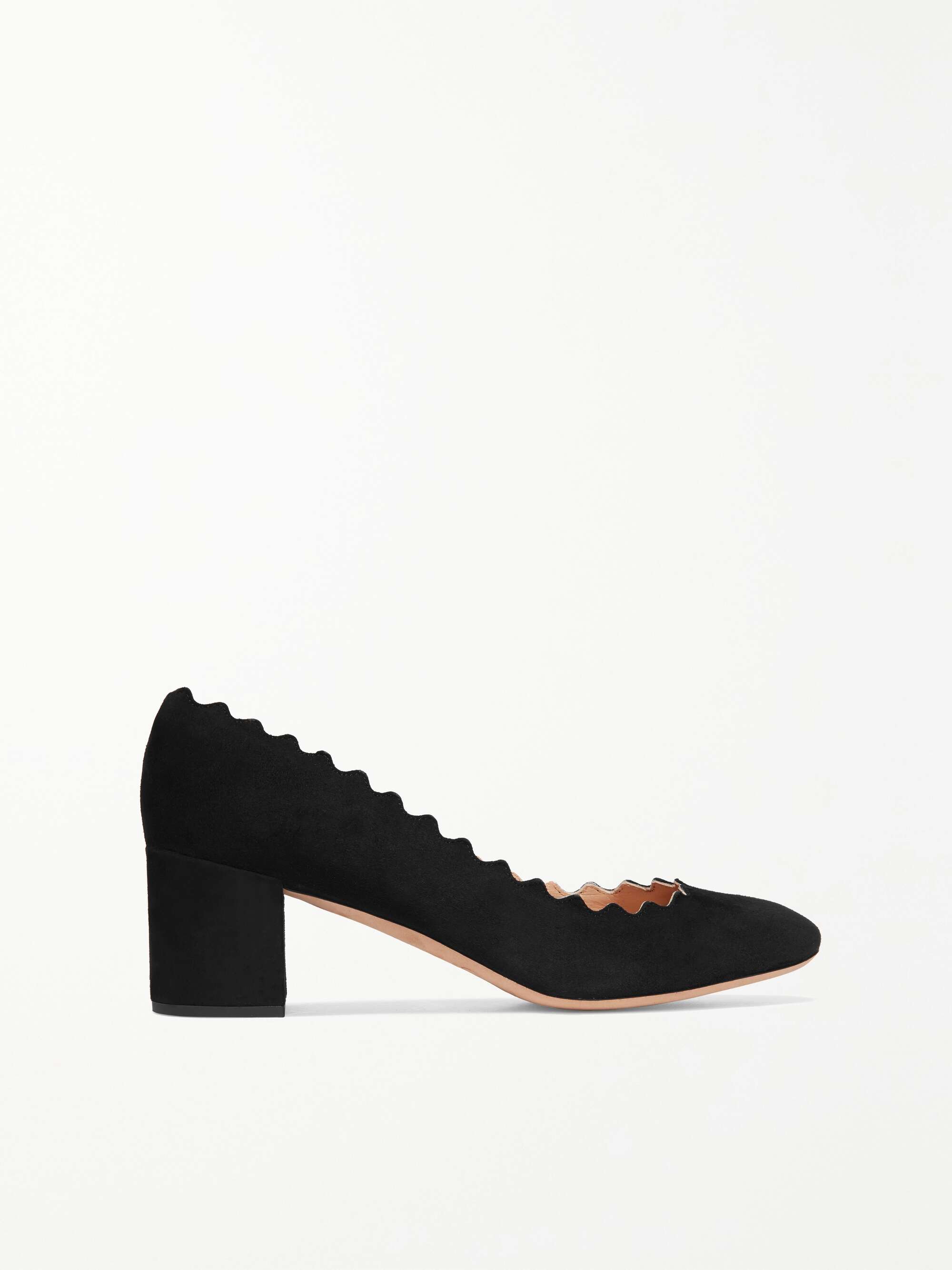 flyde over forvrængning I de fleste tilfælde Black Scalloped suede pumps | CHLOÉ | NET-A-PORTER