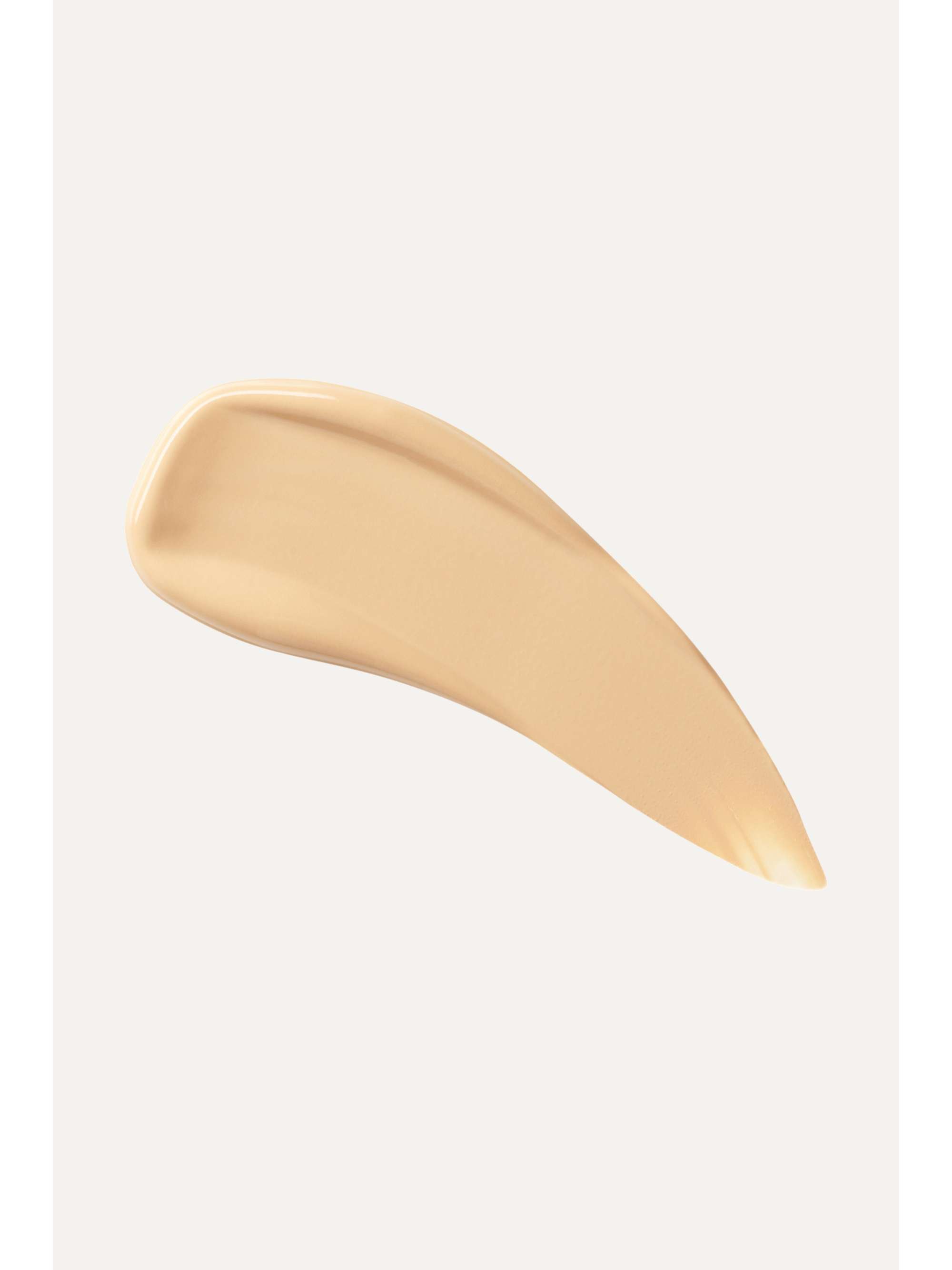 CHARLOTTE TILBURY The Retoucher - 3 Medium, 3.5ml