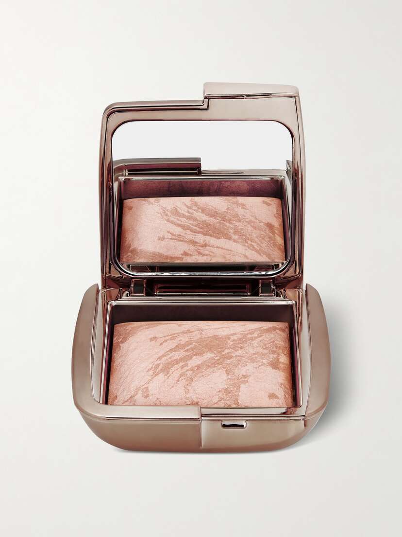 Hourglass Ambient Lighting Bronzer - Radiant Bronze Light