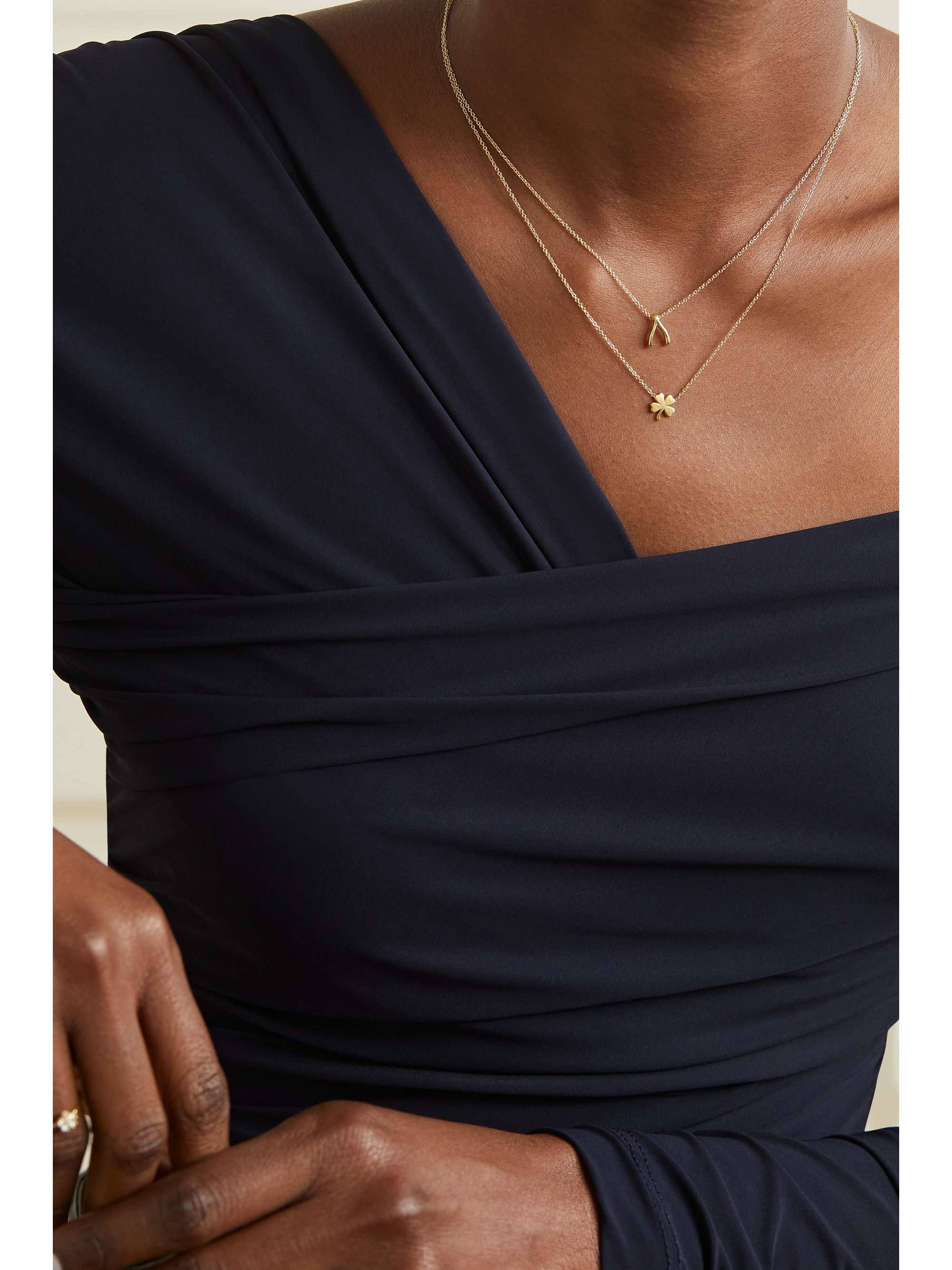 JENNIFER MEYER Mini Clover 18-karat gold necklace