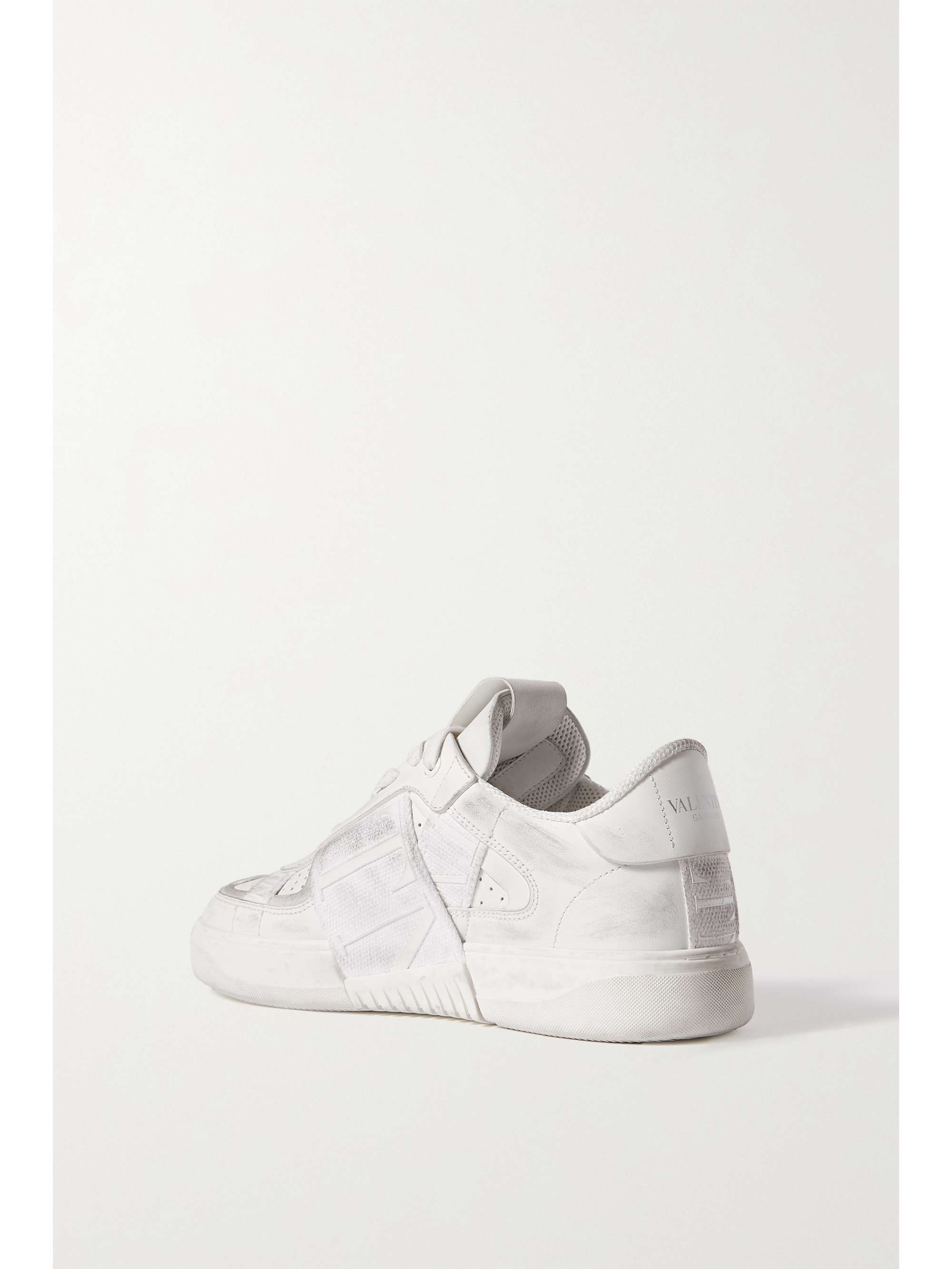vltn roller fabric sneaker