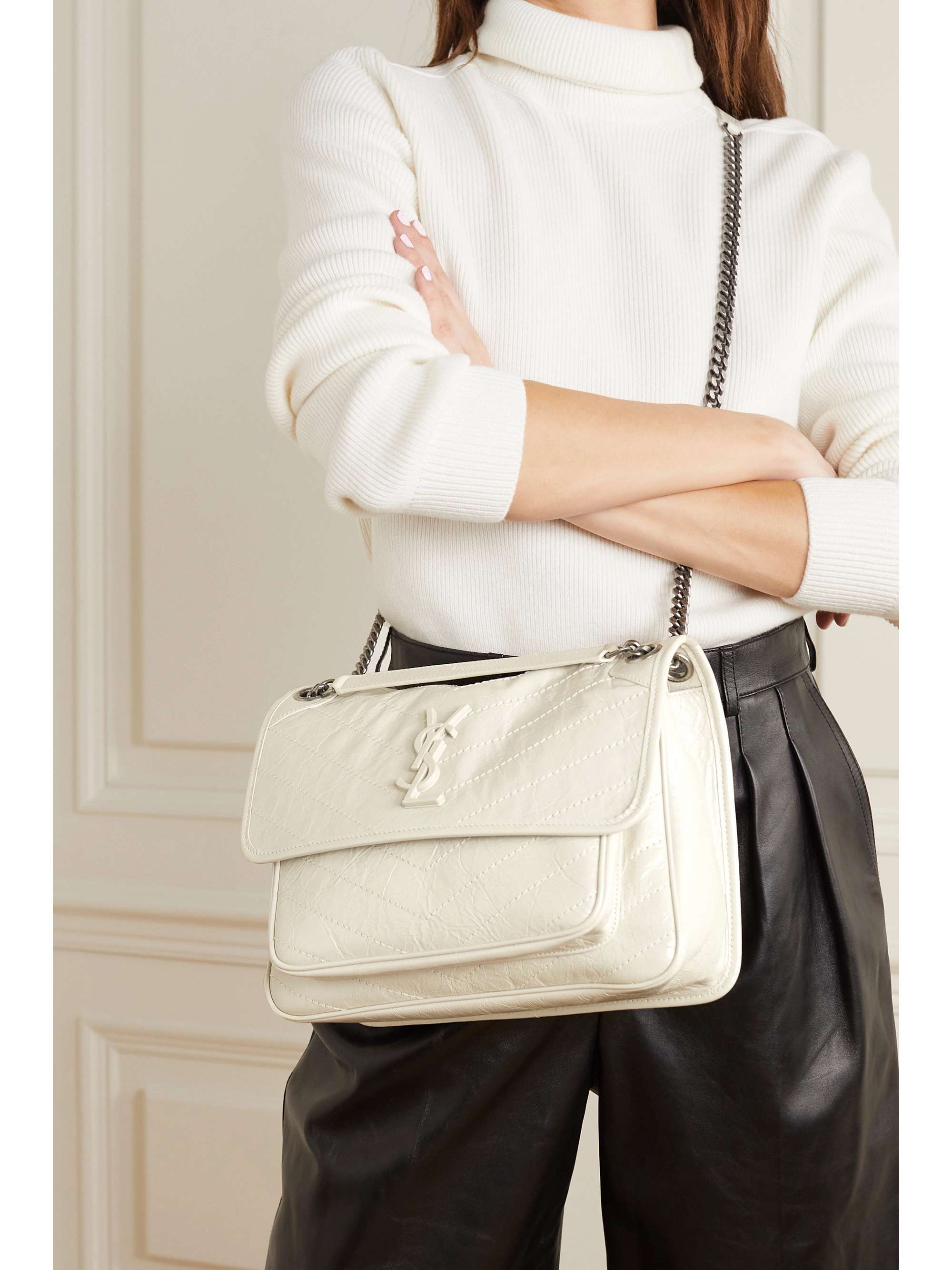 Niki Medium Leather Shoulder Bag in White - Saint Laurent