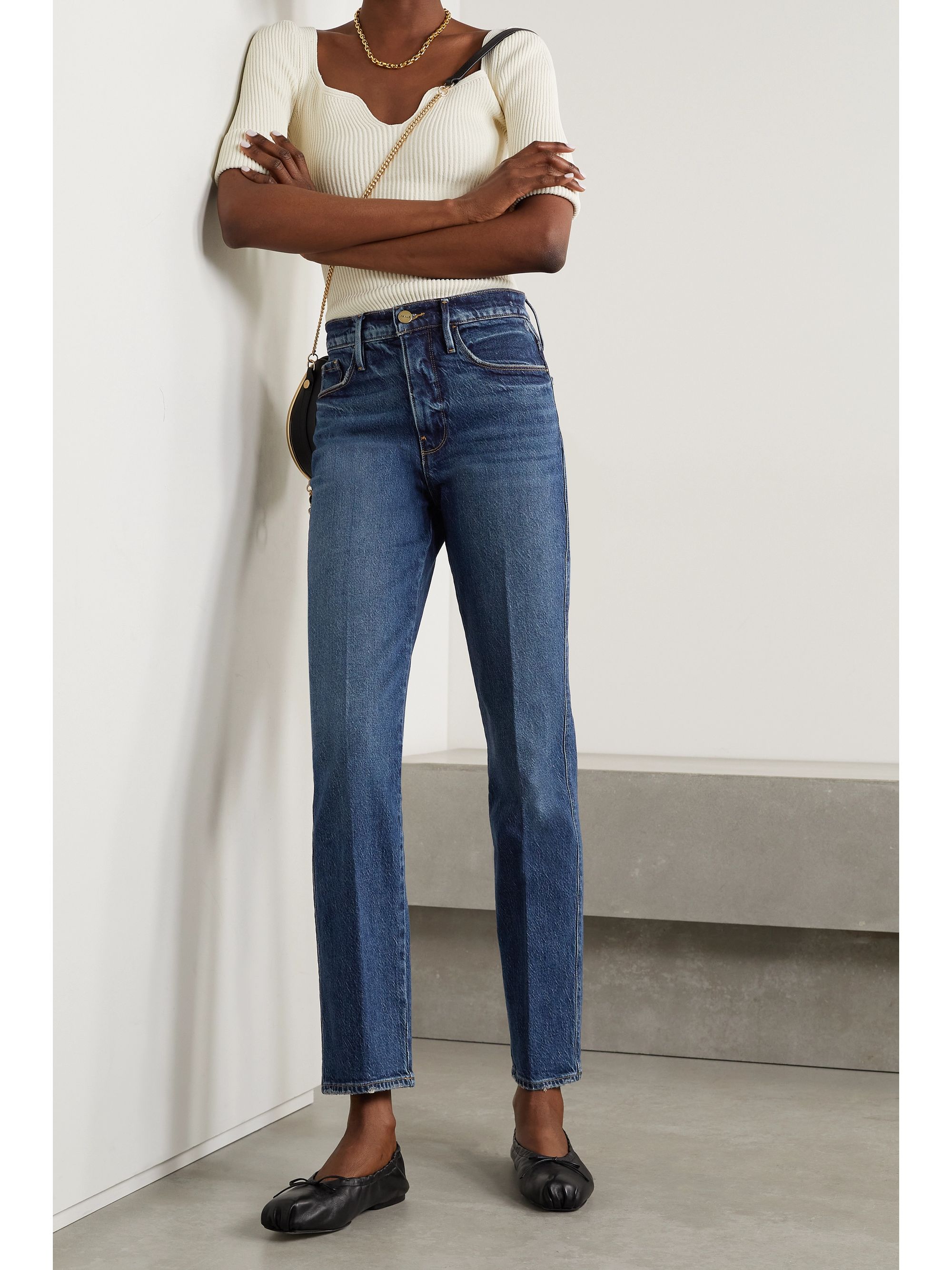 Frame mid rise straight leg jeans Clearance