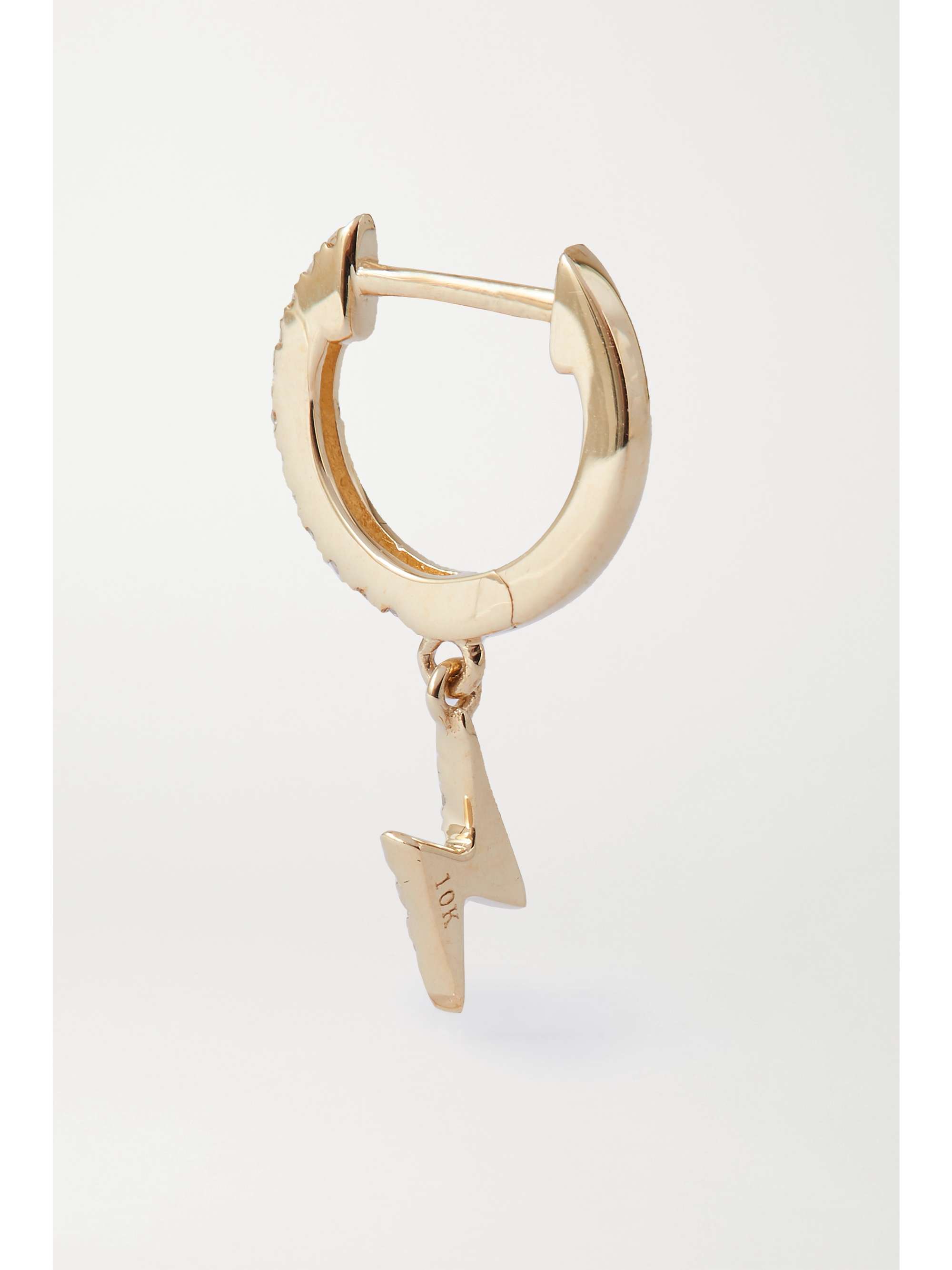STONE AND STRAND Gold diamond single hoop earring