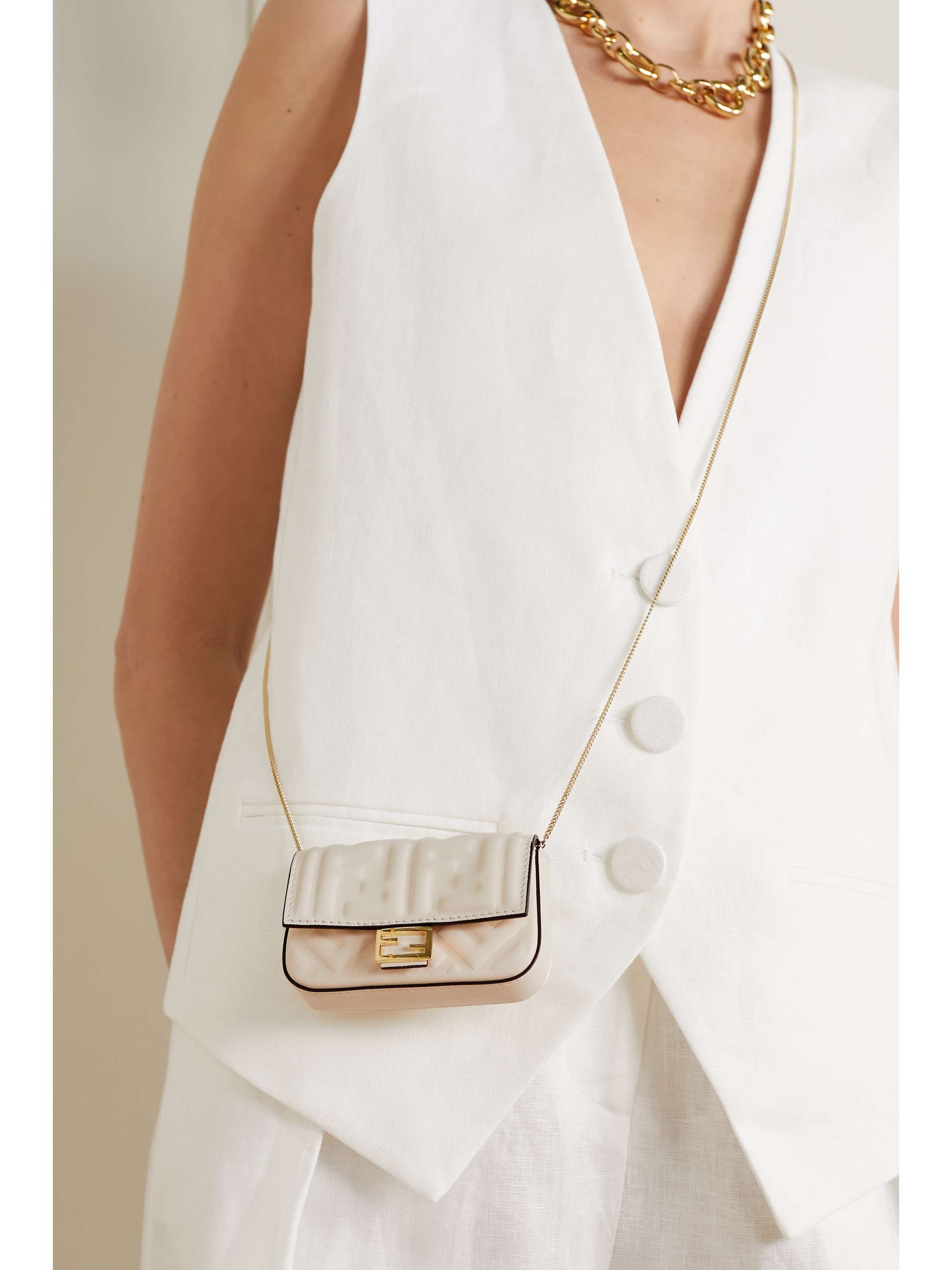 fendi nano baguette